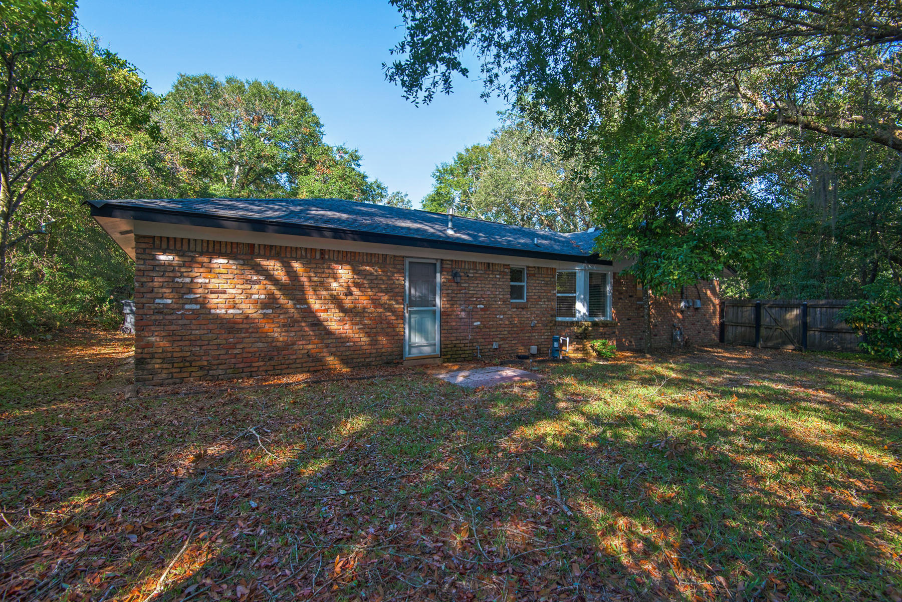 BAYOU WOODS 4TH ADD - Residential