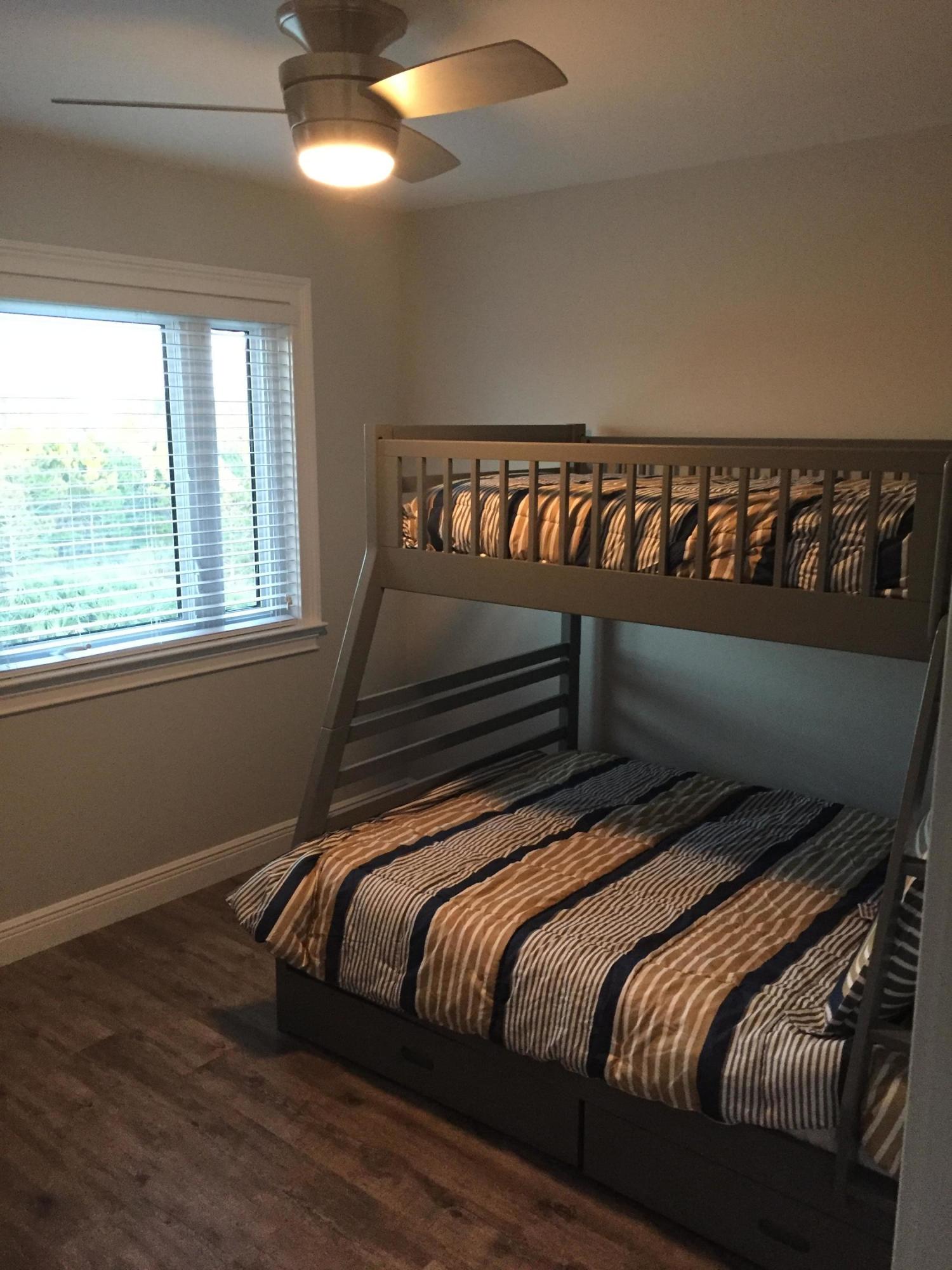 RAMSGATE HARBOUR PH 3 CONDO - Residential