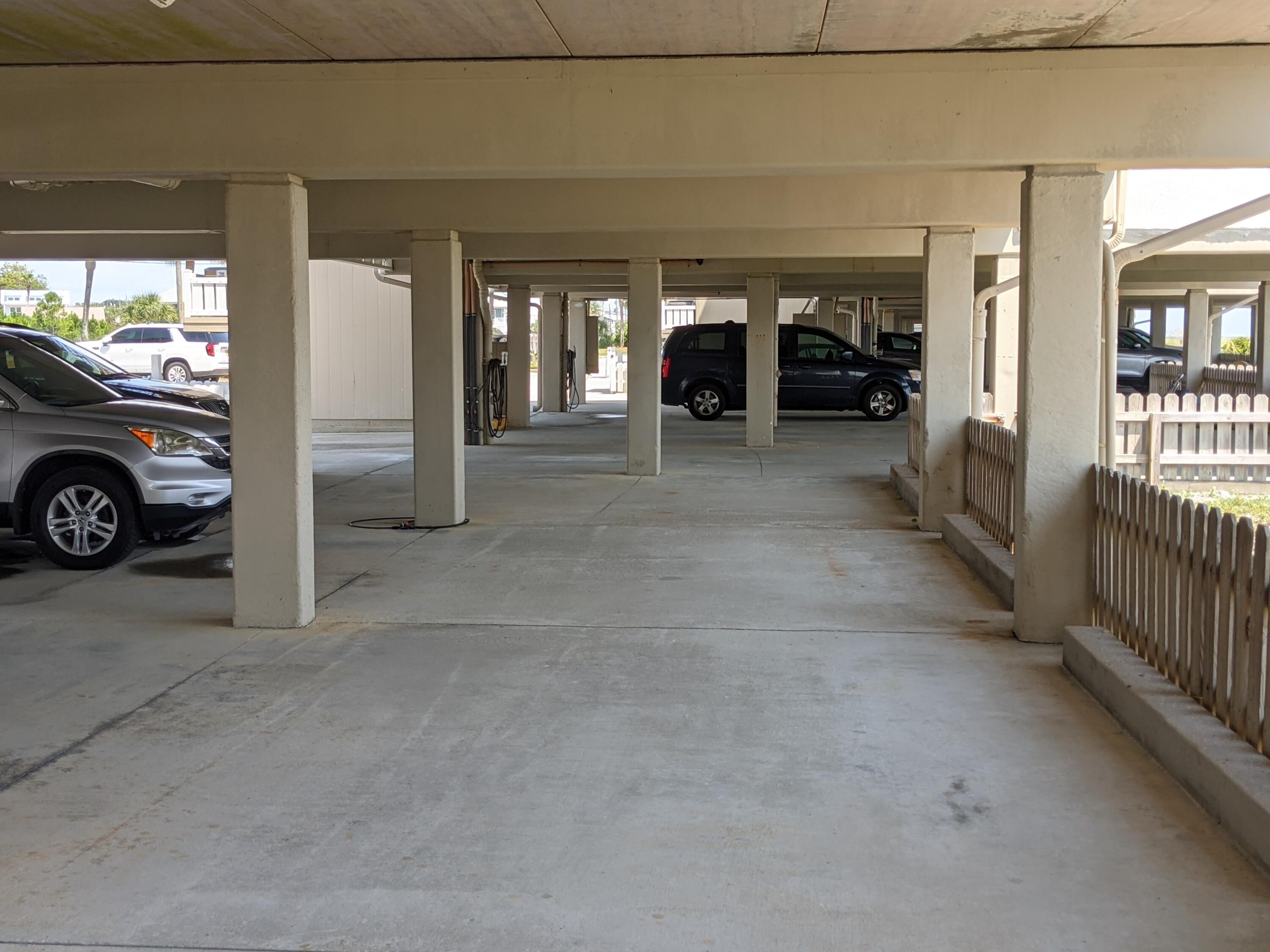 RAMSGATE HARBOUR PH 3 CONDO - Residential