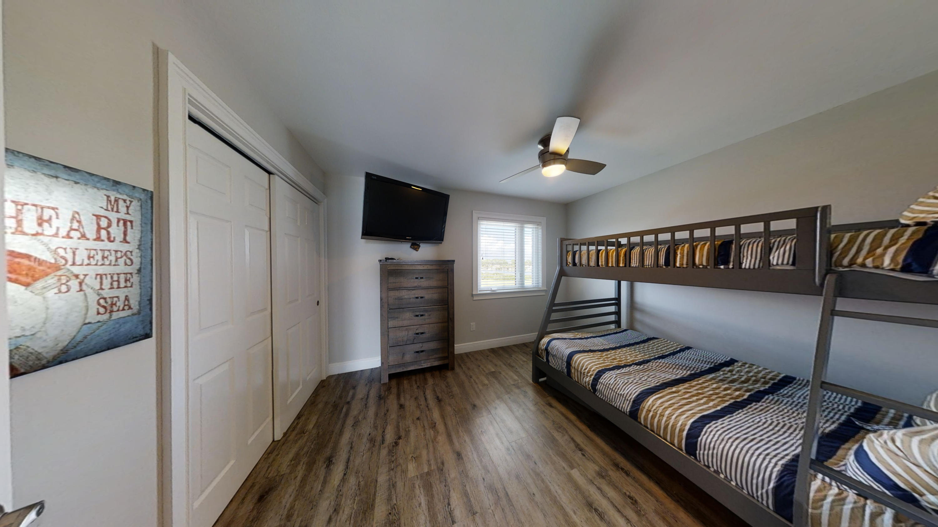 RAMSGATE HARBOUR PH 3 CONDO - Residential