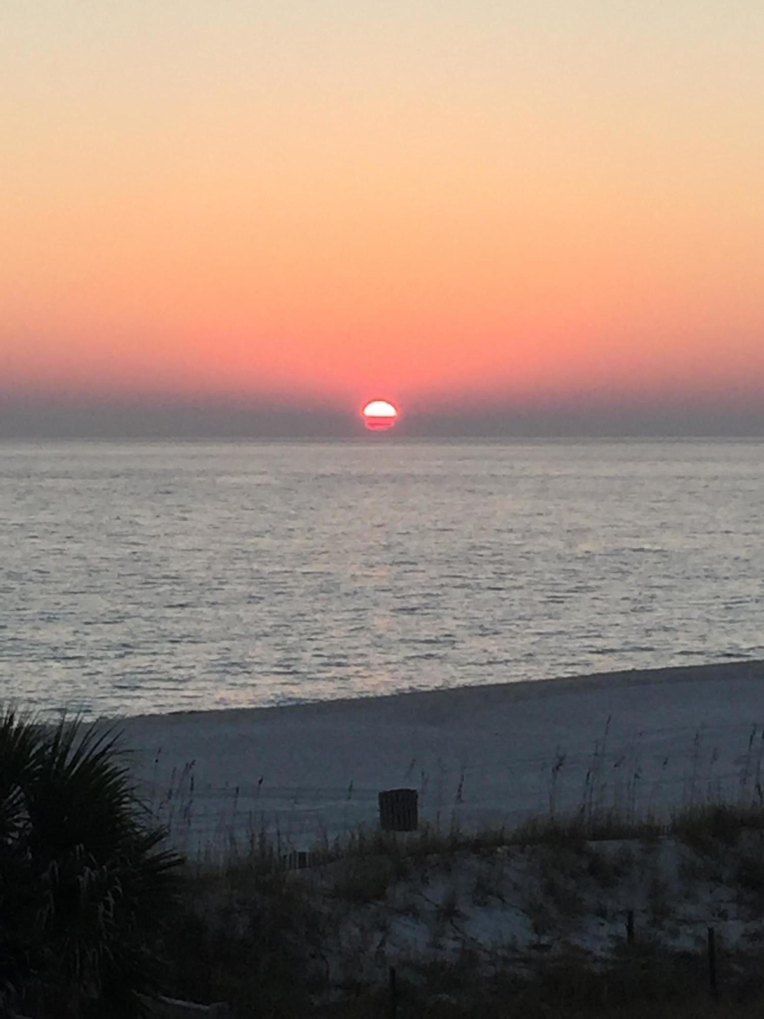 RAMSGATE HARBOUR PH 3 CONDO - Residential