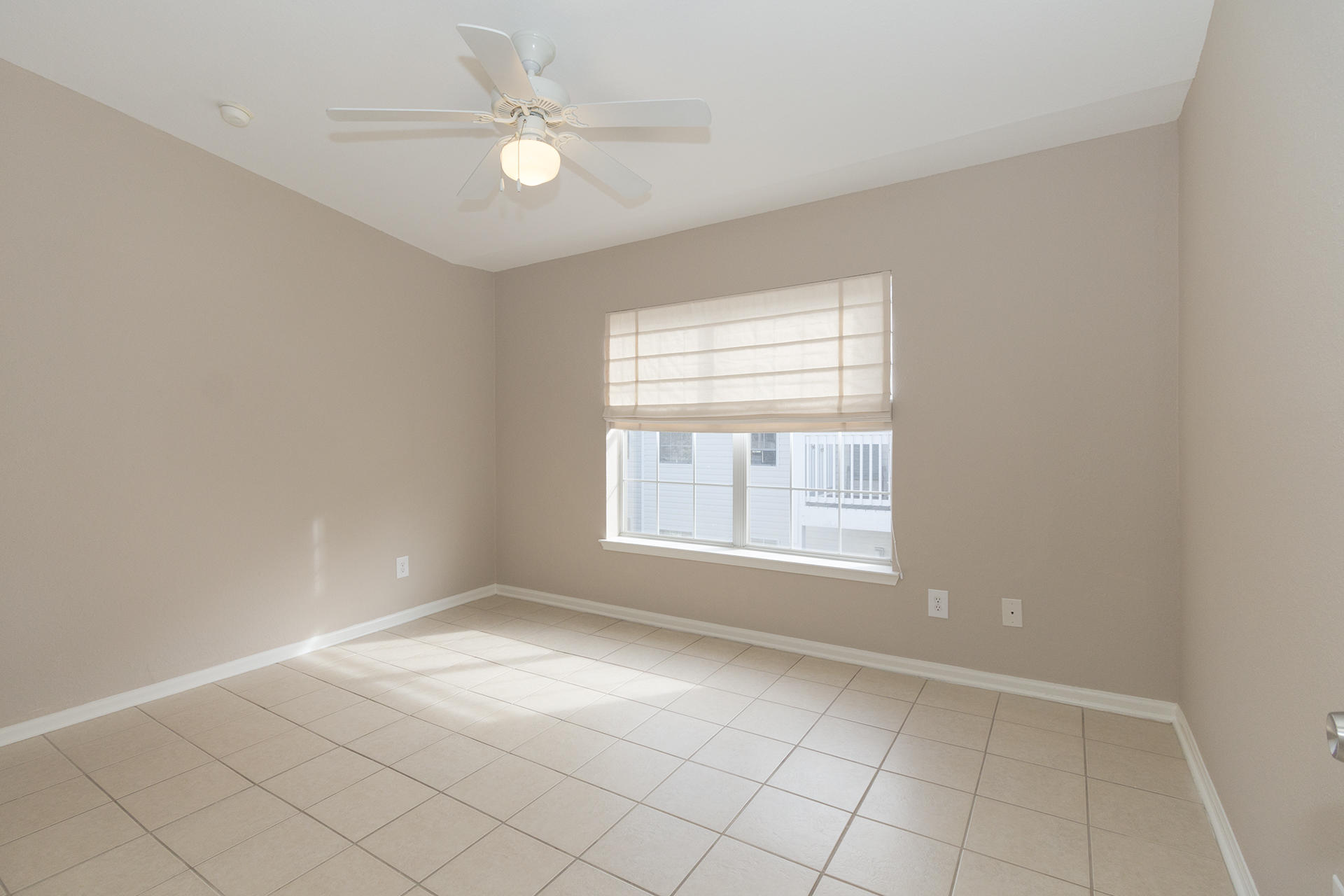 INDIAN LAKE - Residential