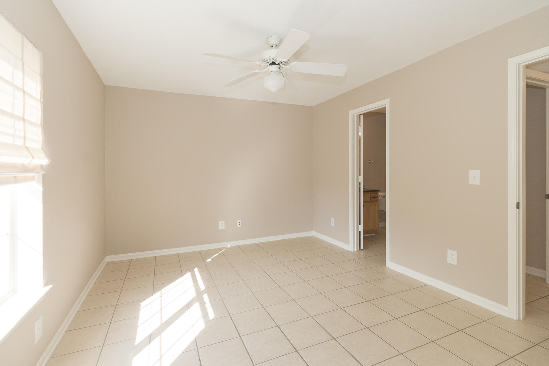 INDIAN LAKE - Residential