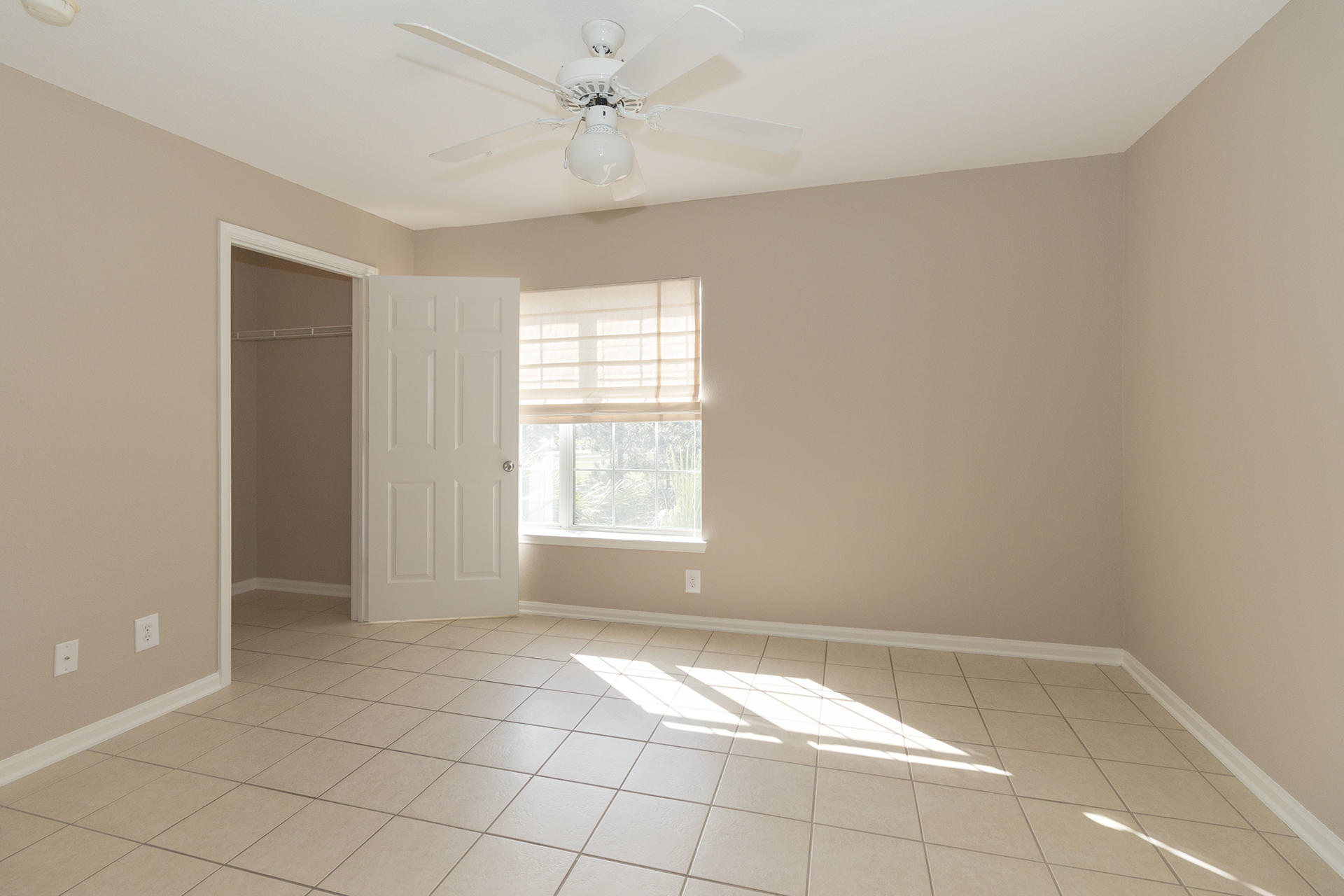 INDIAN LAKE - Residential