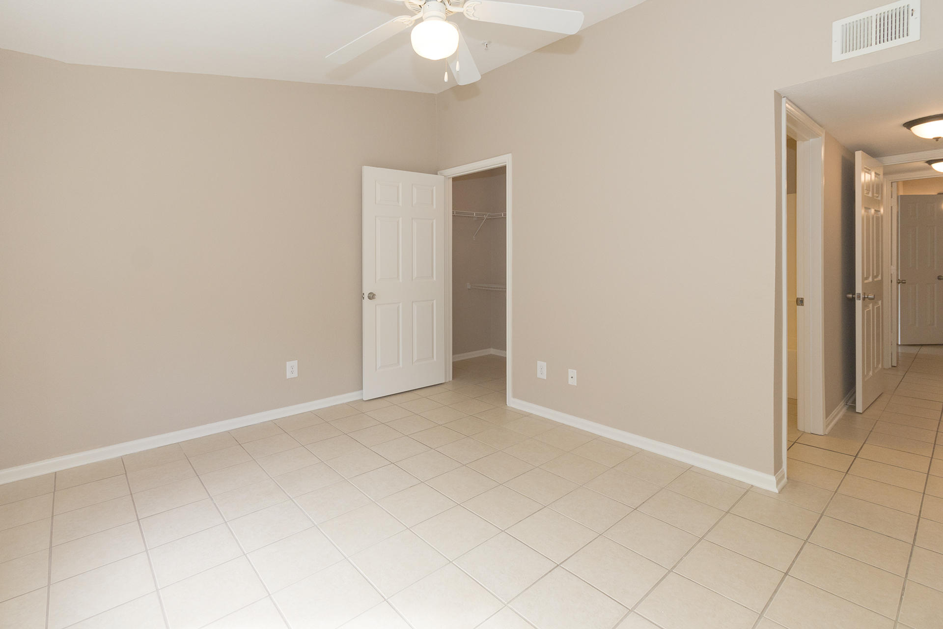 INDIAN LAKE - Residential