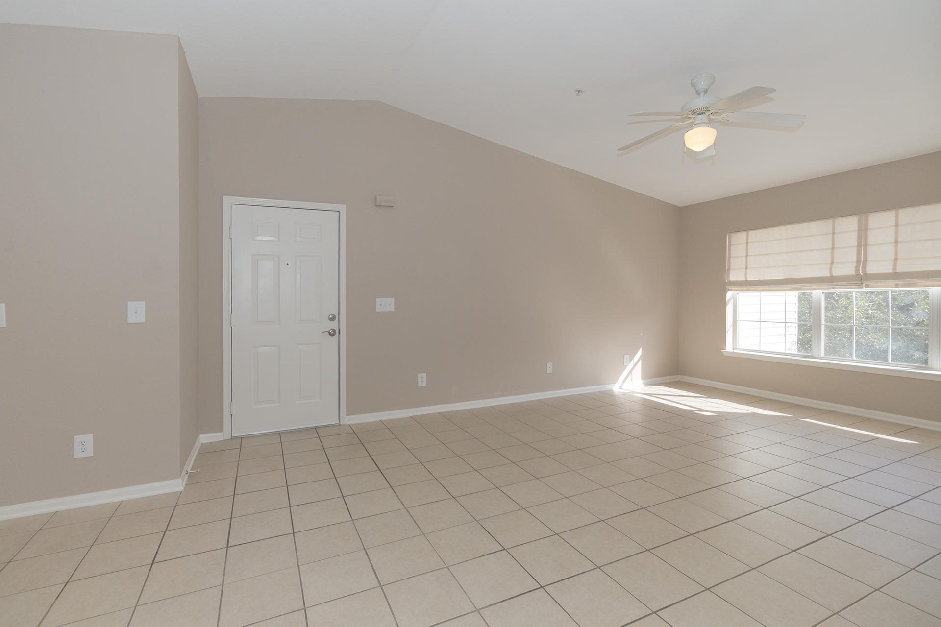 INDIAN LAKE - Residential