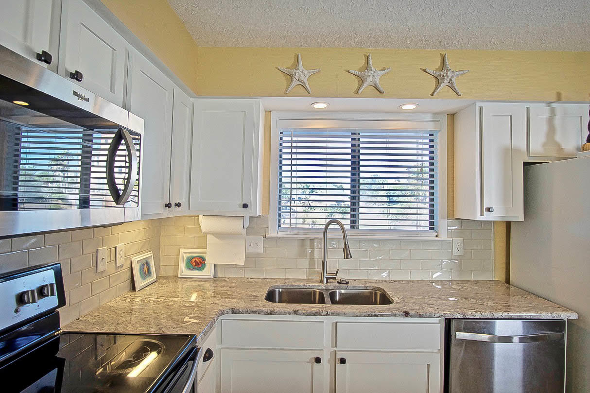 SEA CLIFFS T/H PH 2 - Residential