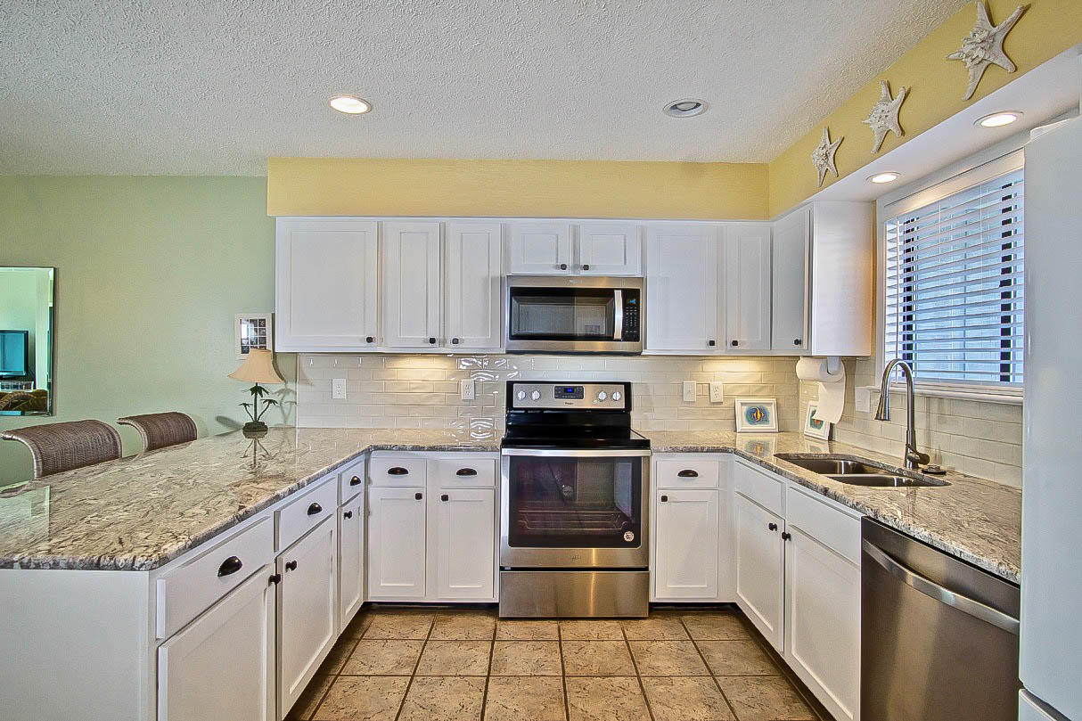 SEA CLIFFS T/H PH 2 - Residential