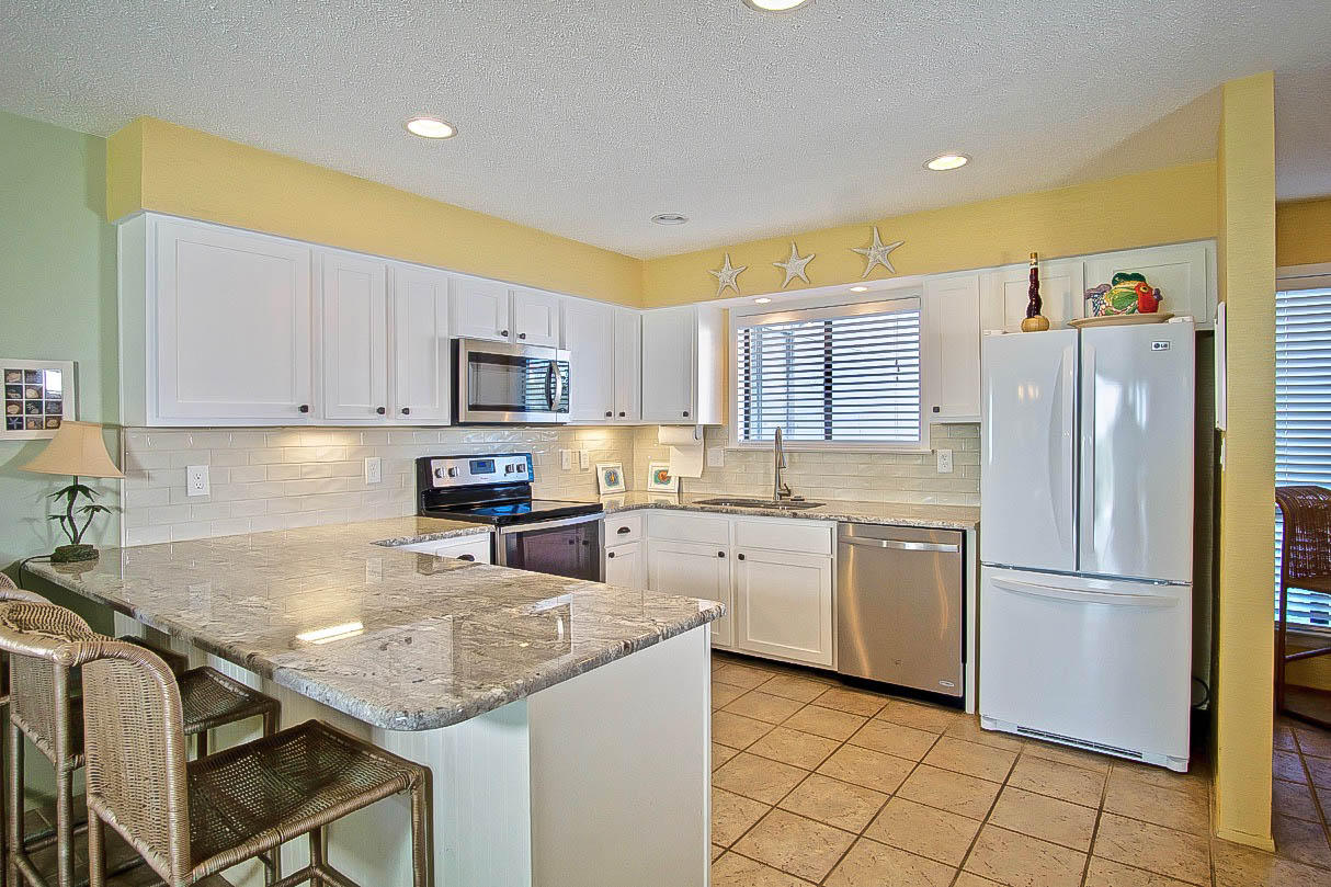 SEA CLIFFS T/H PH 2 - Residential