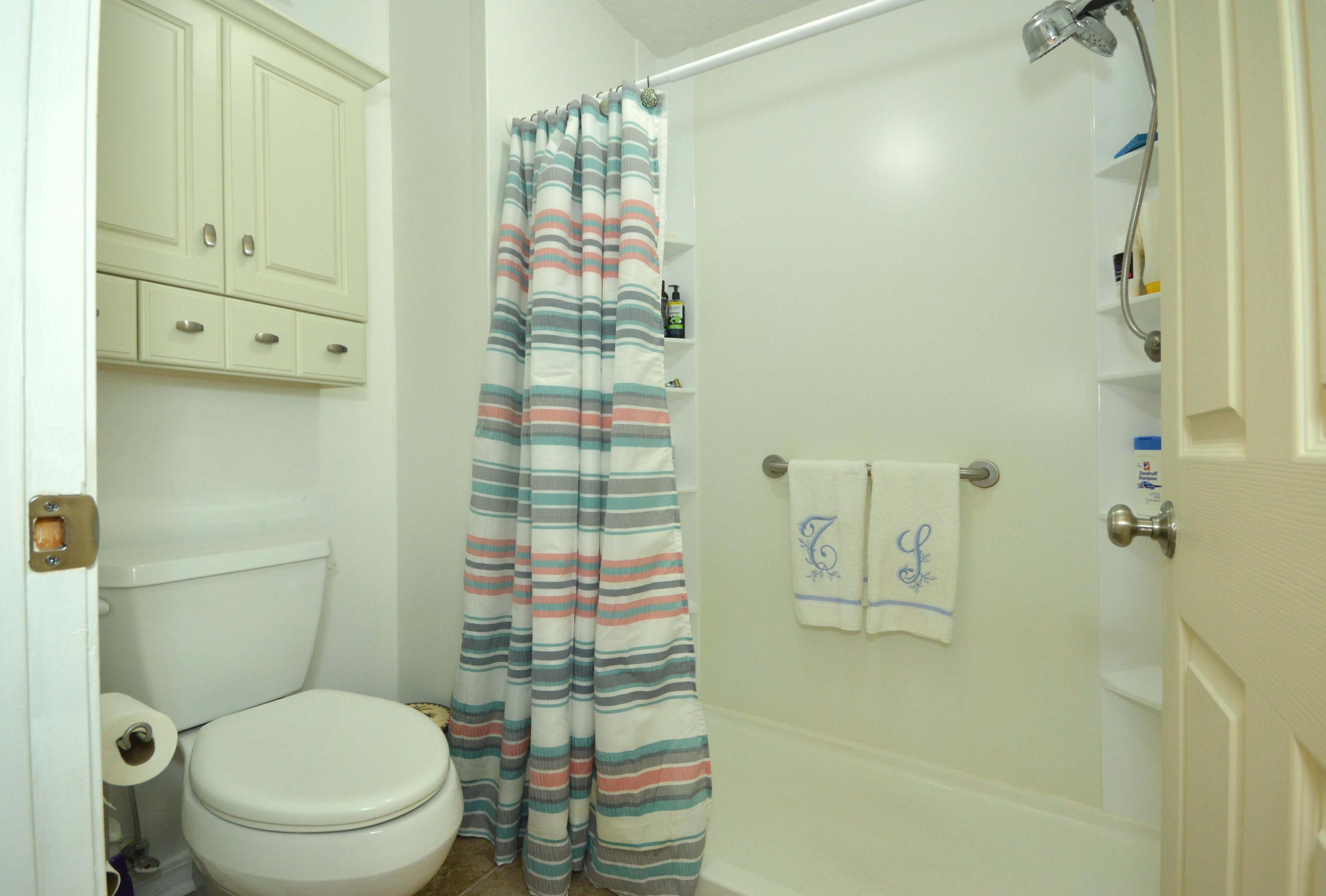 MARION OAKS - Residential