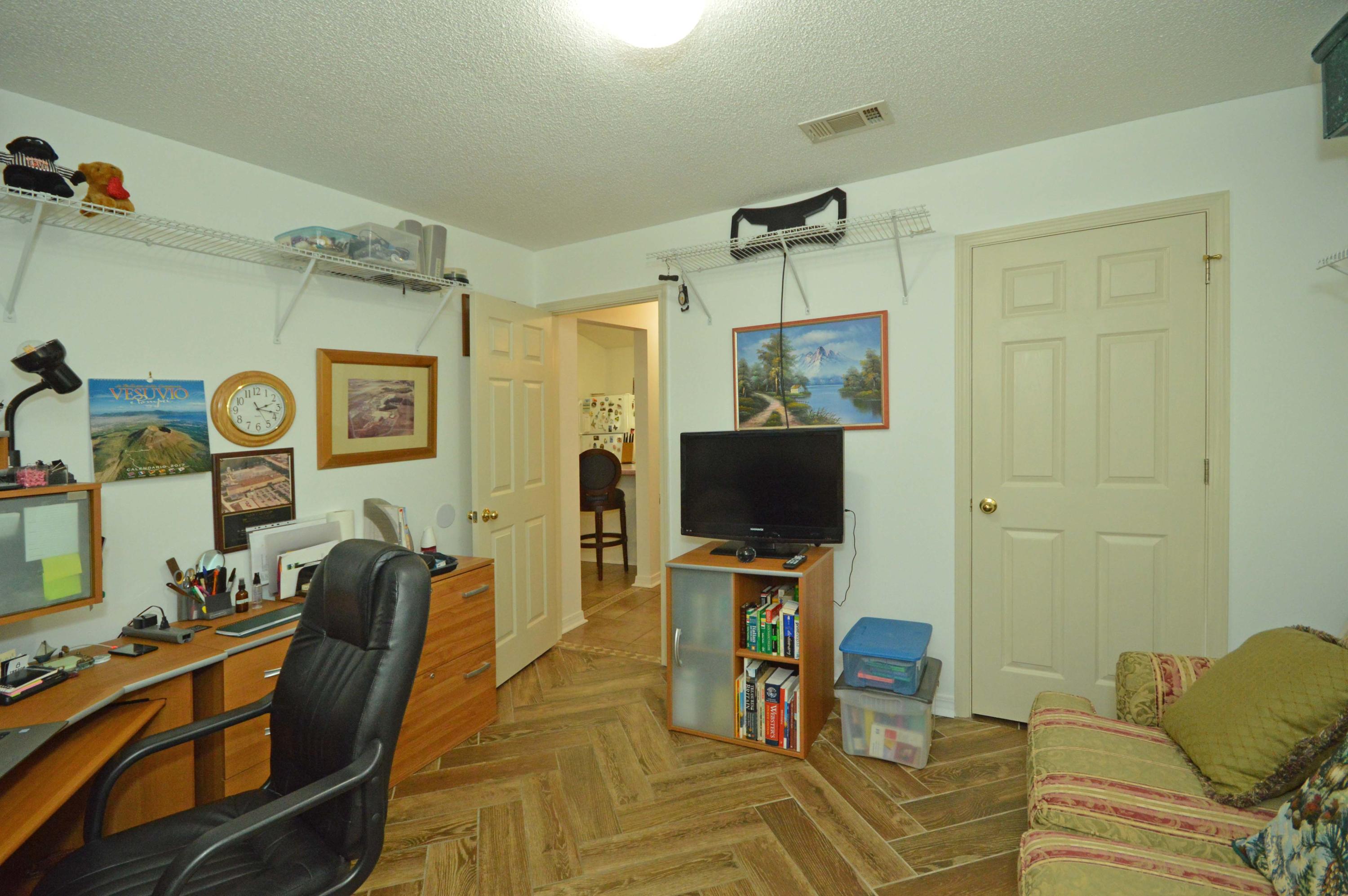 MARION OAKS - Residential