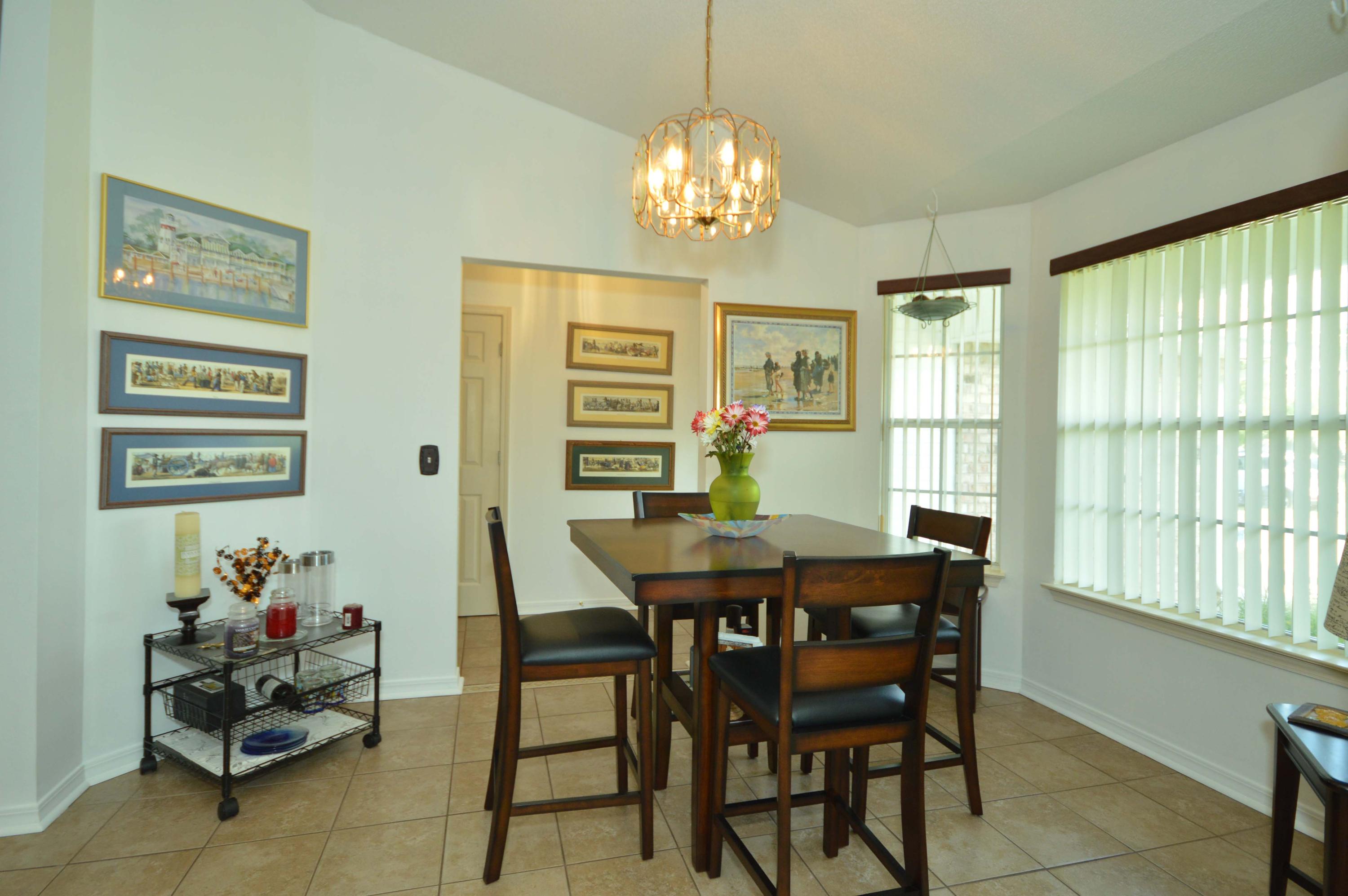 MARION OAKS - Residential