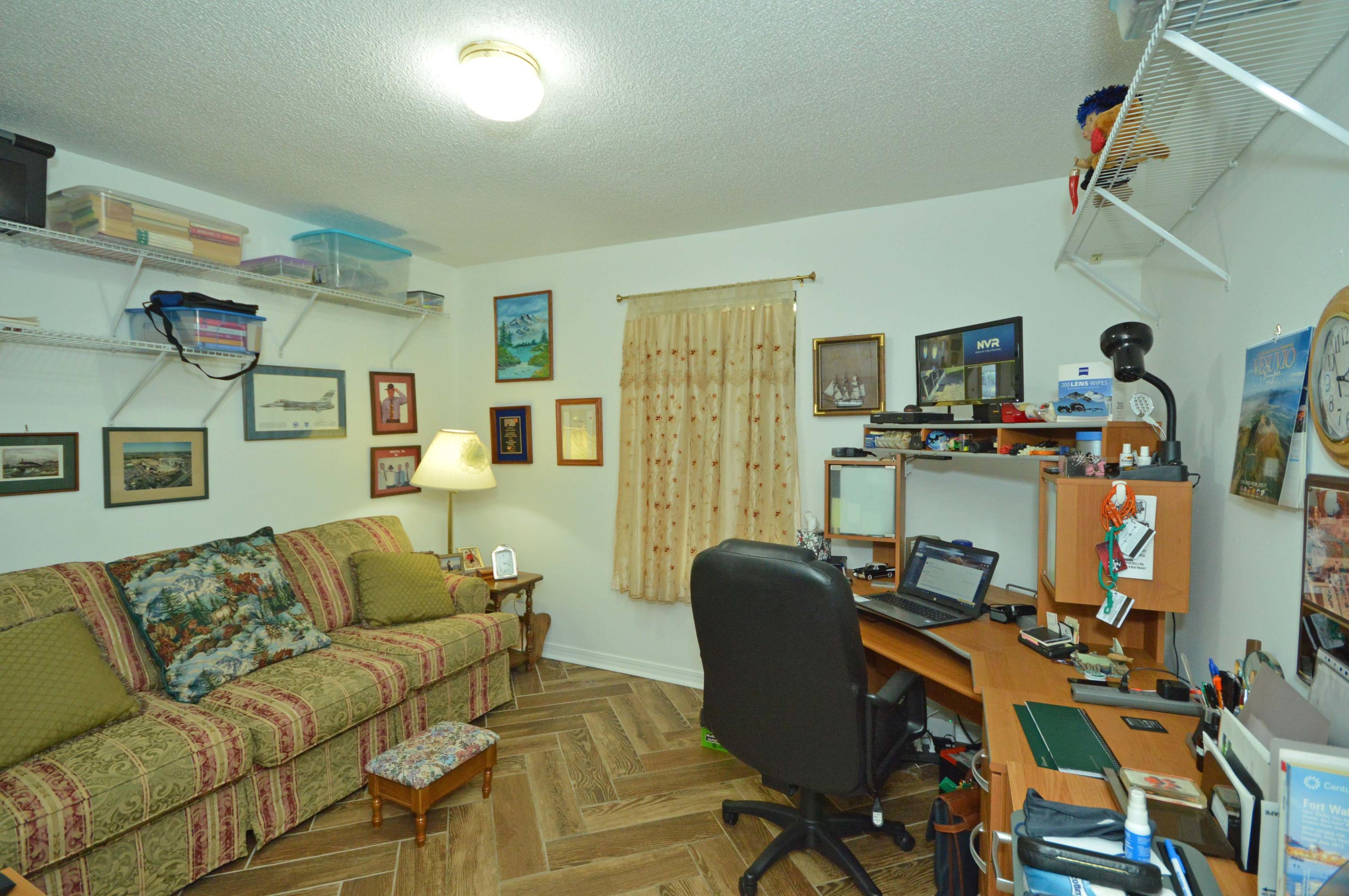 MARION OAKS - Residential