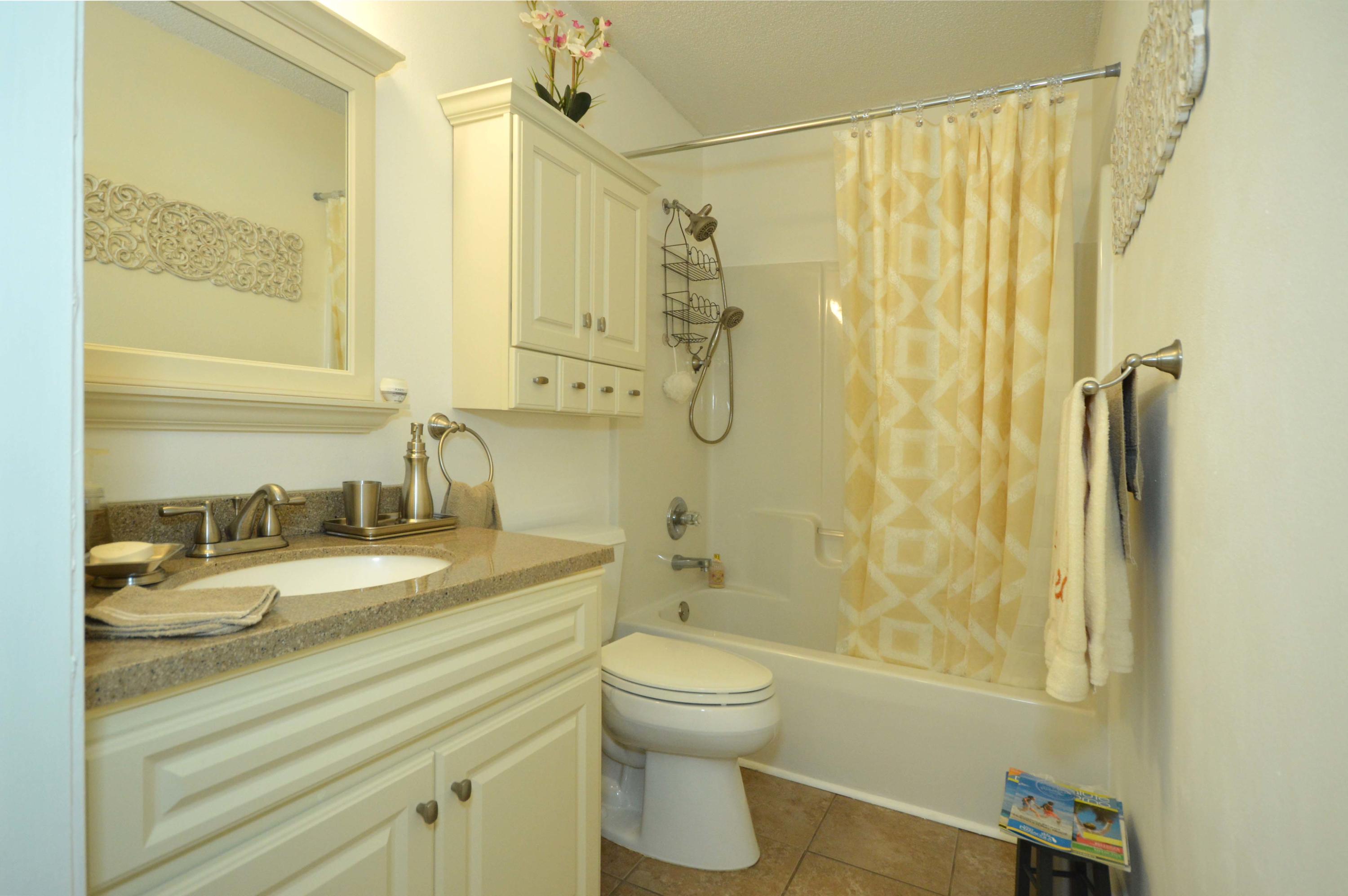 MARION OAKS - Residential