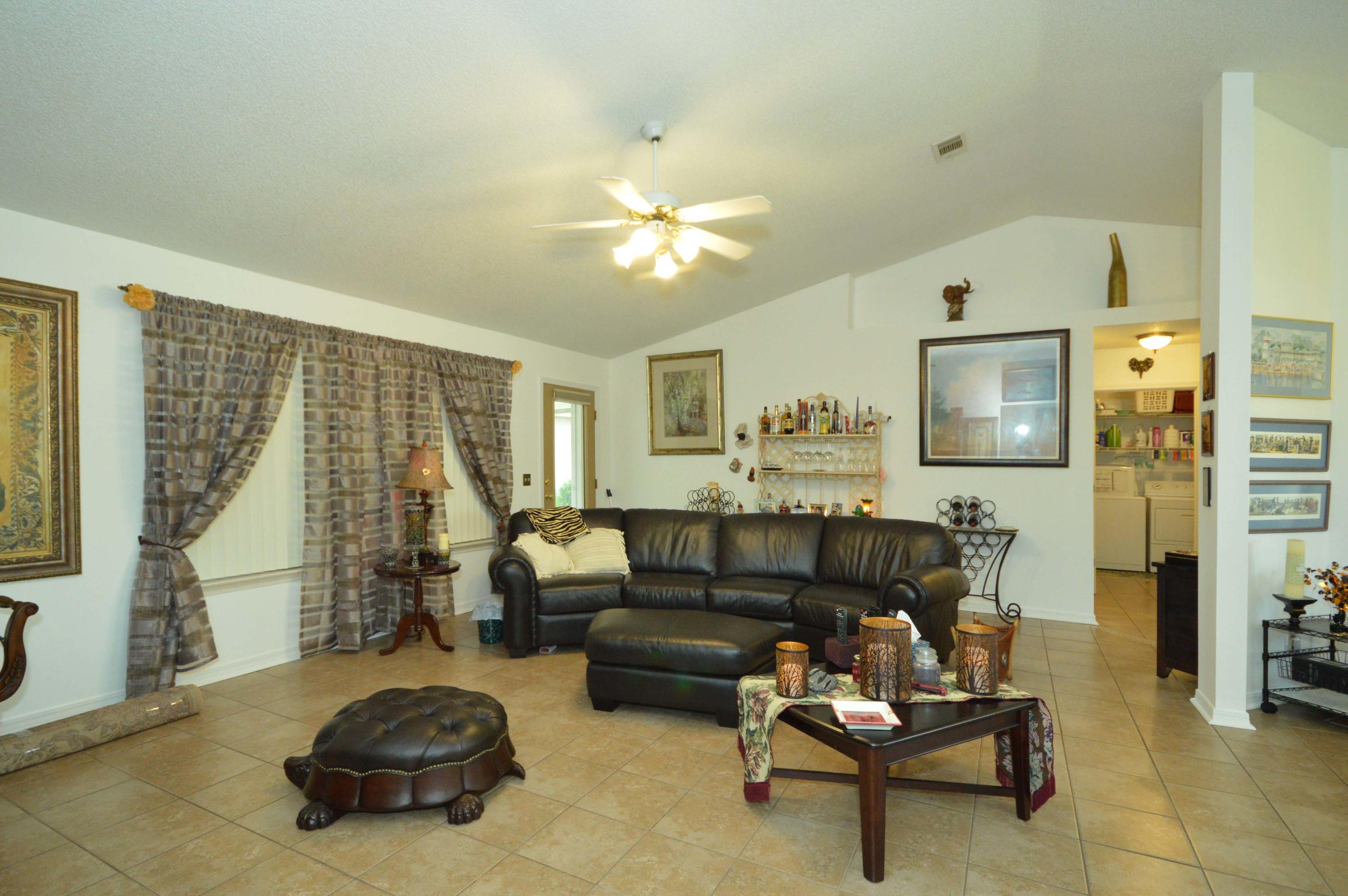 MARION OAKS - Residential