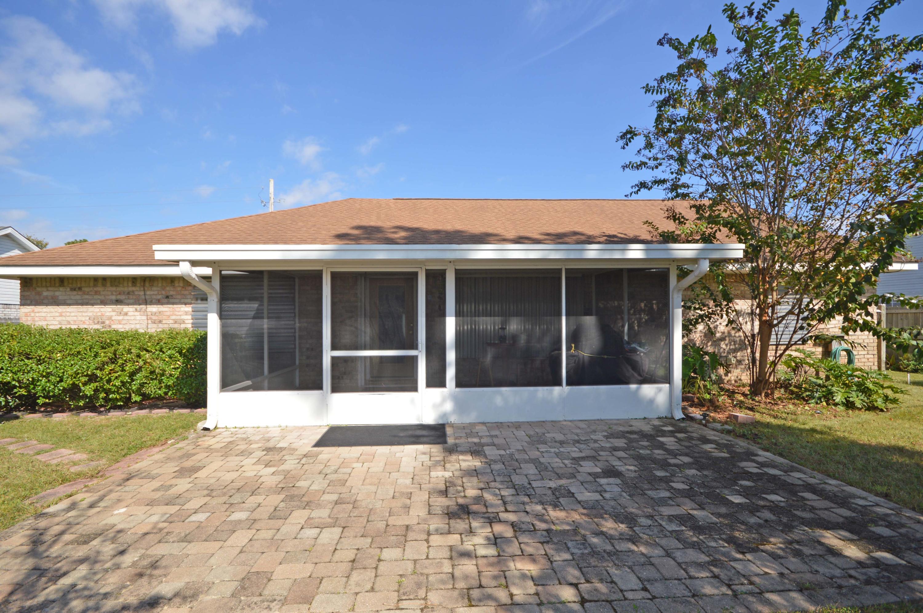 MARION OAKS - Residential