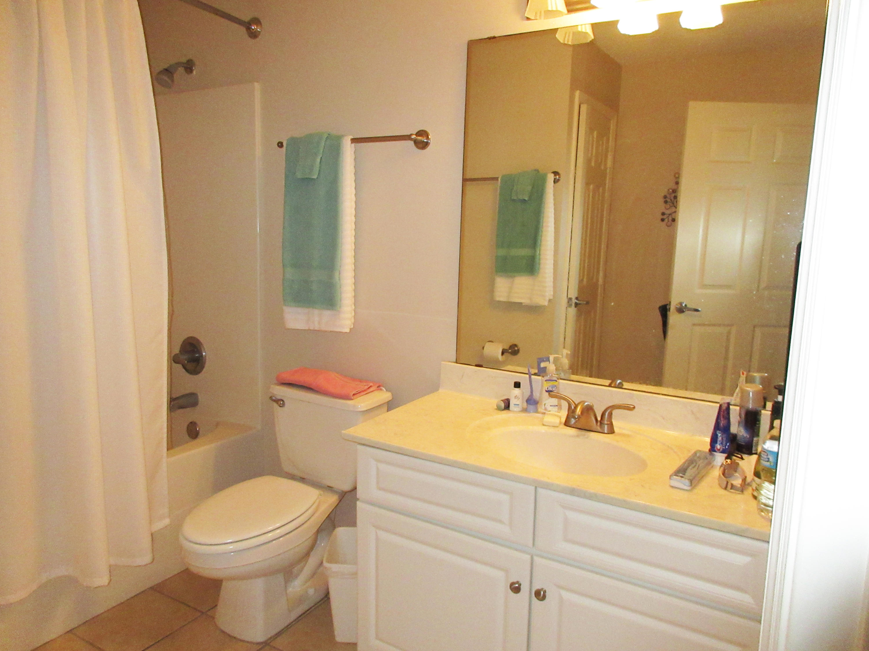 FLORIDA CLUB - Residential Lease