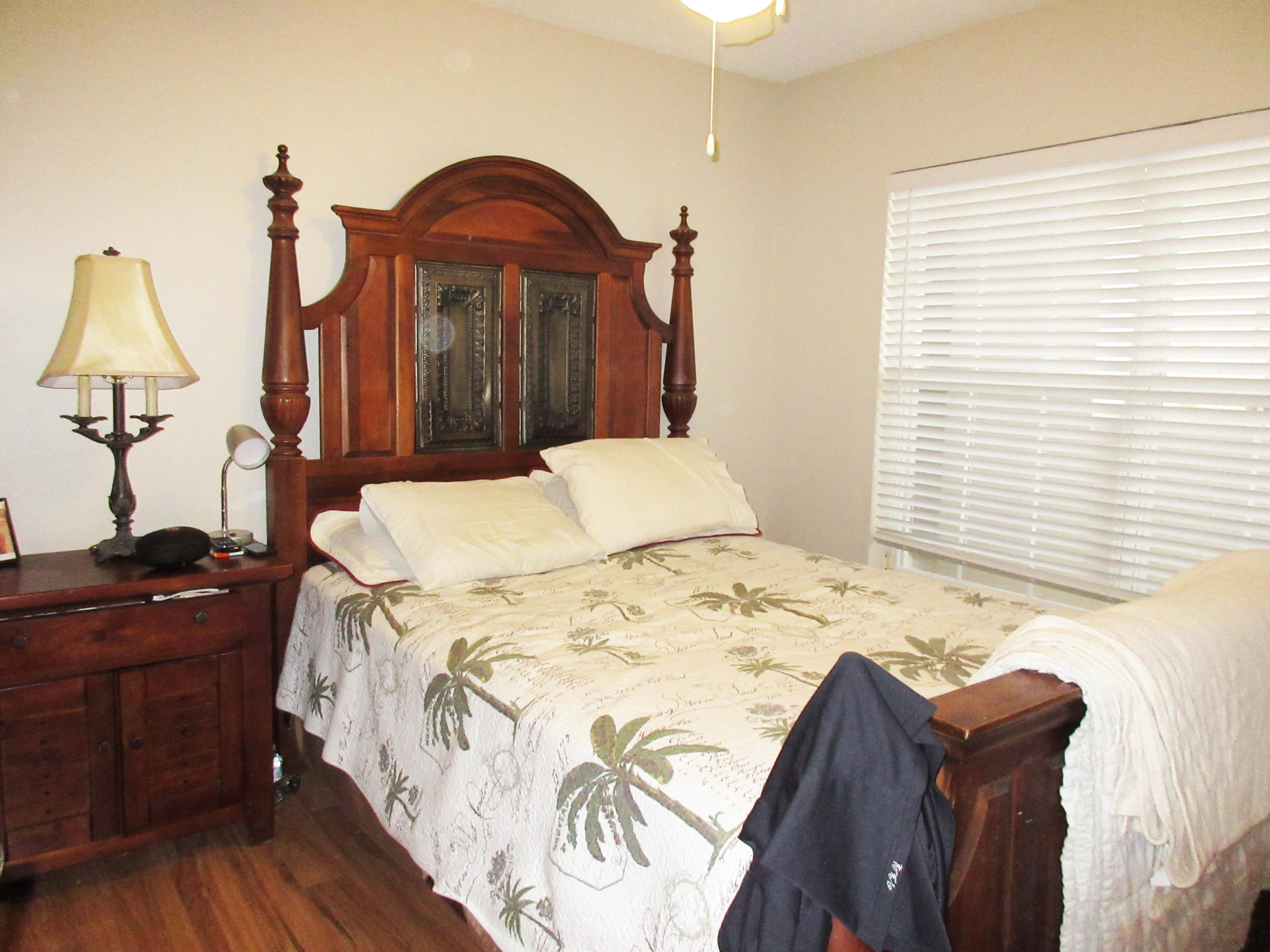 FLORIDA CLUB - Residential Lease