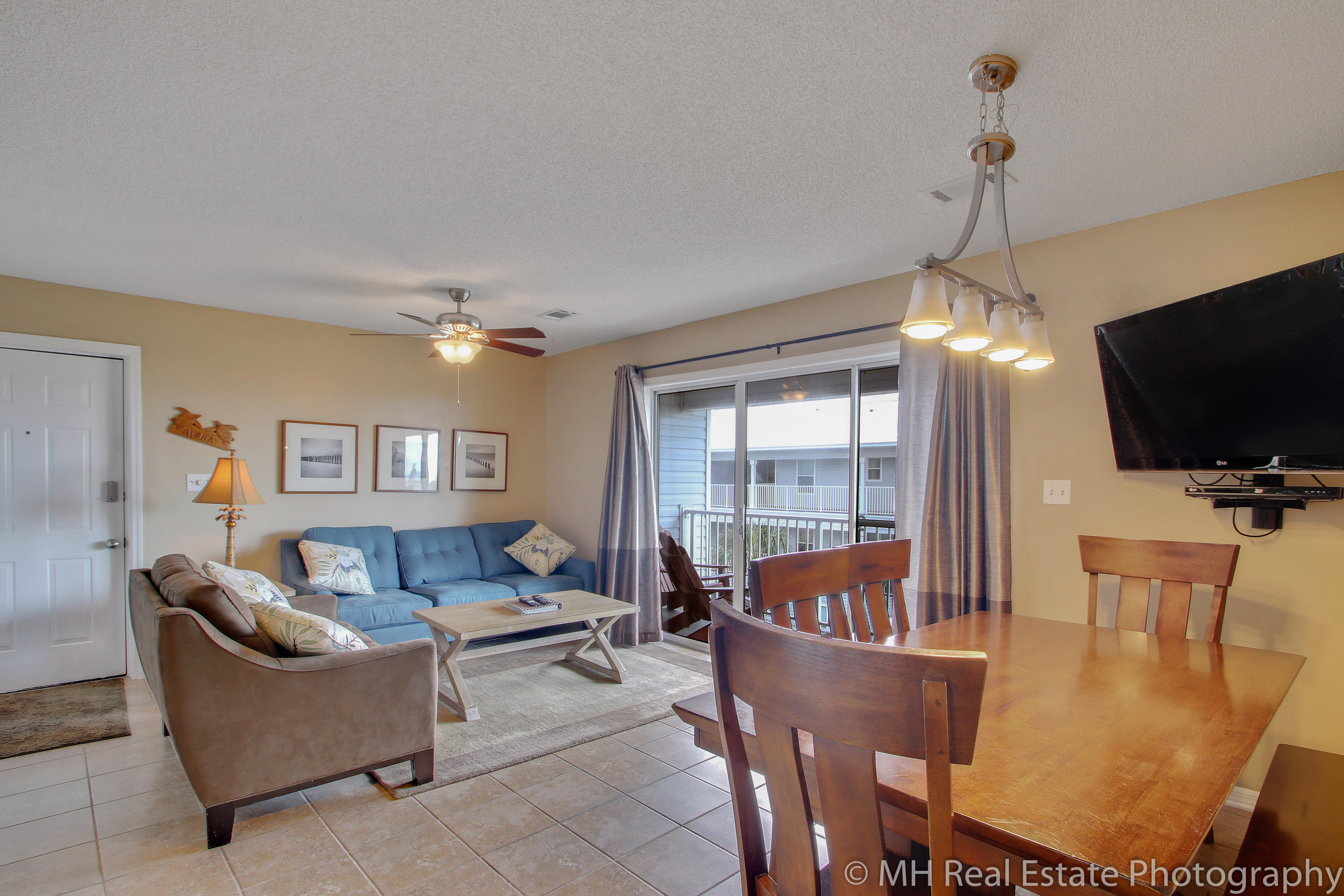 BEACHSIDE VILLAS CONDO - Residential