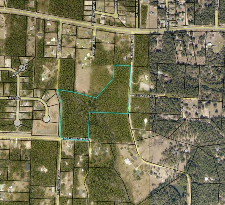 Check out this 15 Acre lot on a quickly developing area in Crestview just off of Poverty Creek Rd!With new-build mid-sized homes selling anywhere from 200-250K while larger sized homes(2000sqft +) sell anywhere from 290-400K, There is definitely some potential here for the right Builder/Developer!