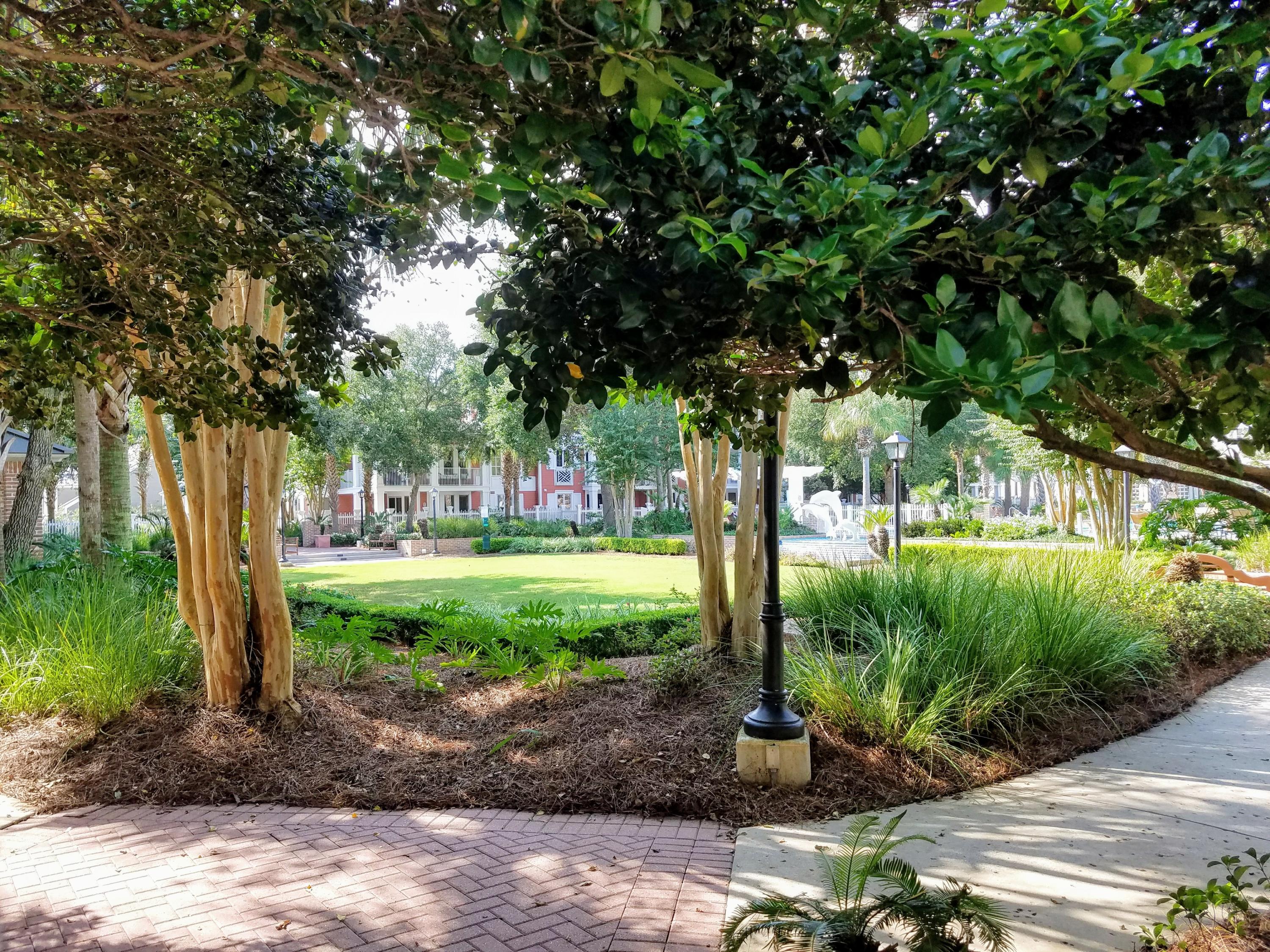 PILOT HOUSE - Residential