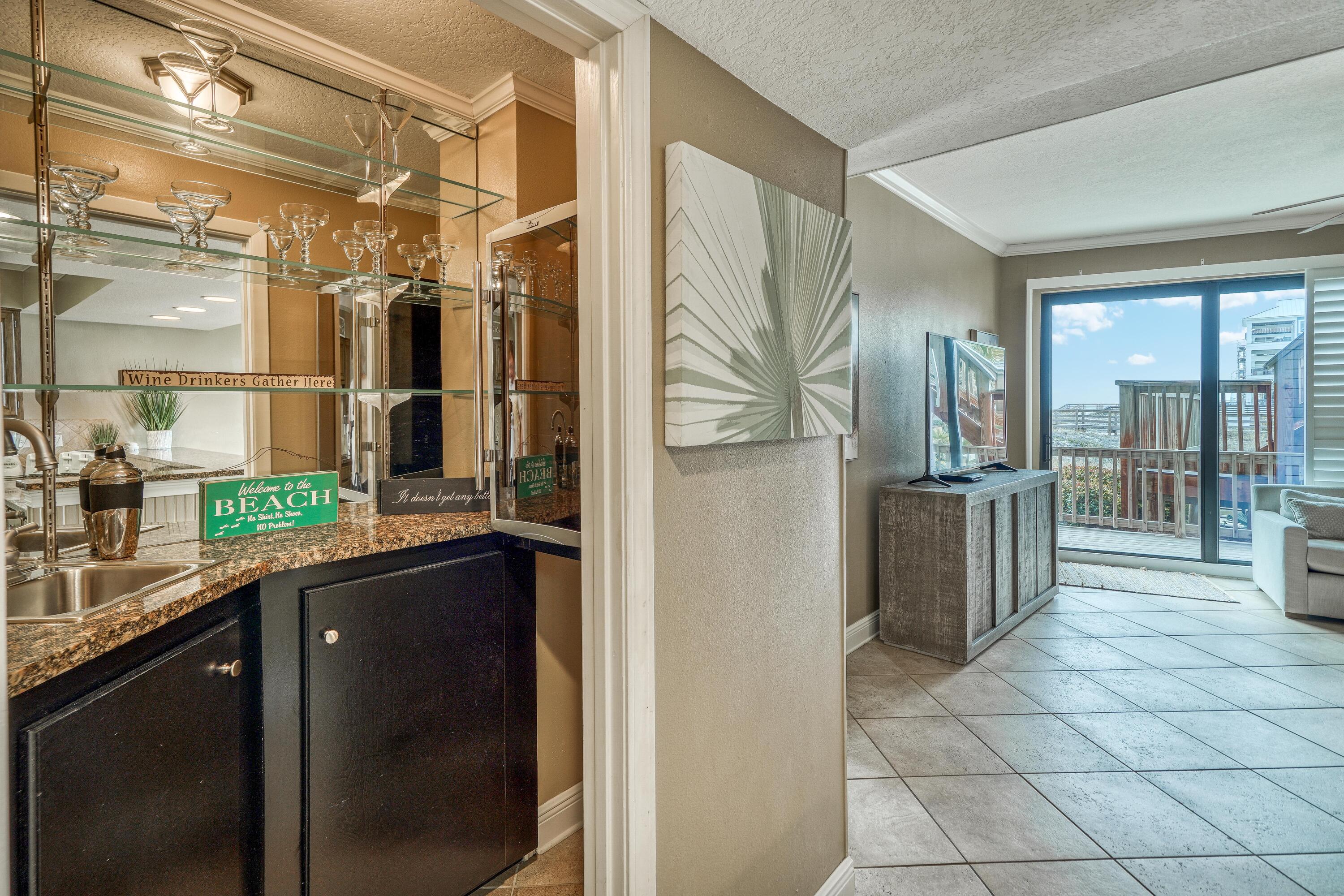 MAINSAIL CONDO PH 1 - Residential