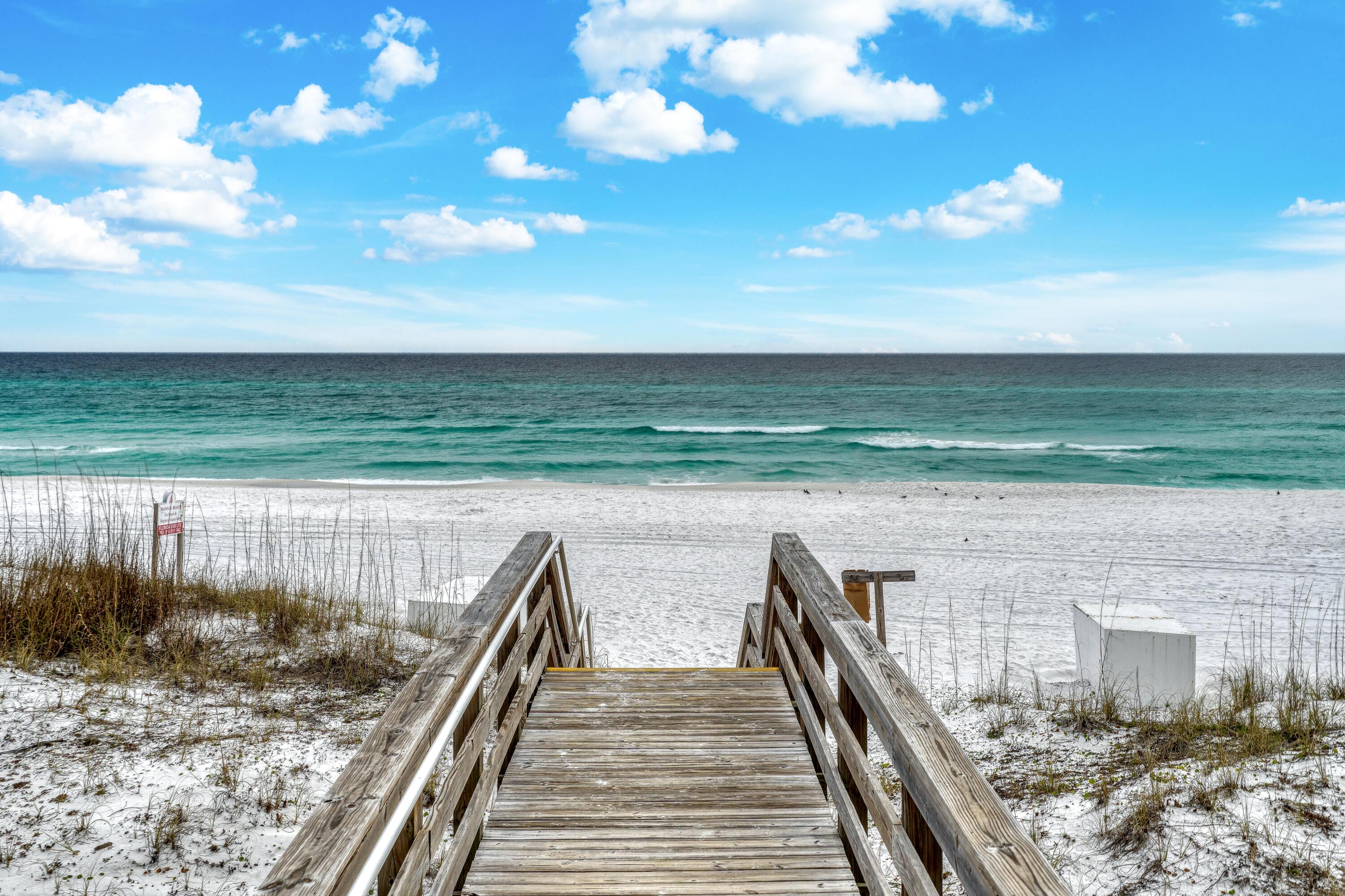 MAINSAIL CONDO PH 1 - Residential