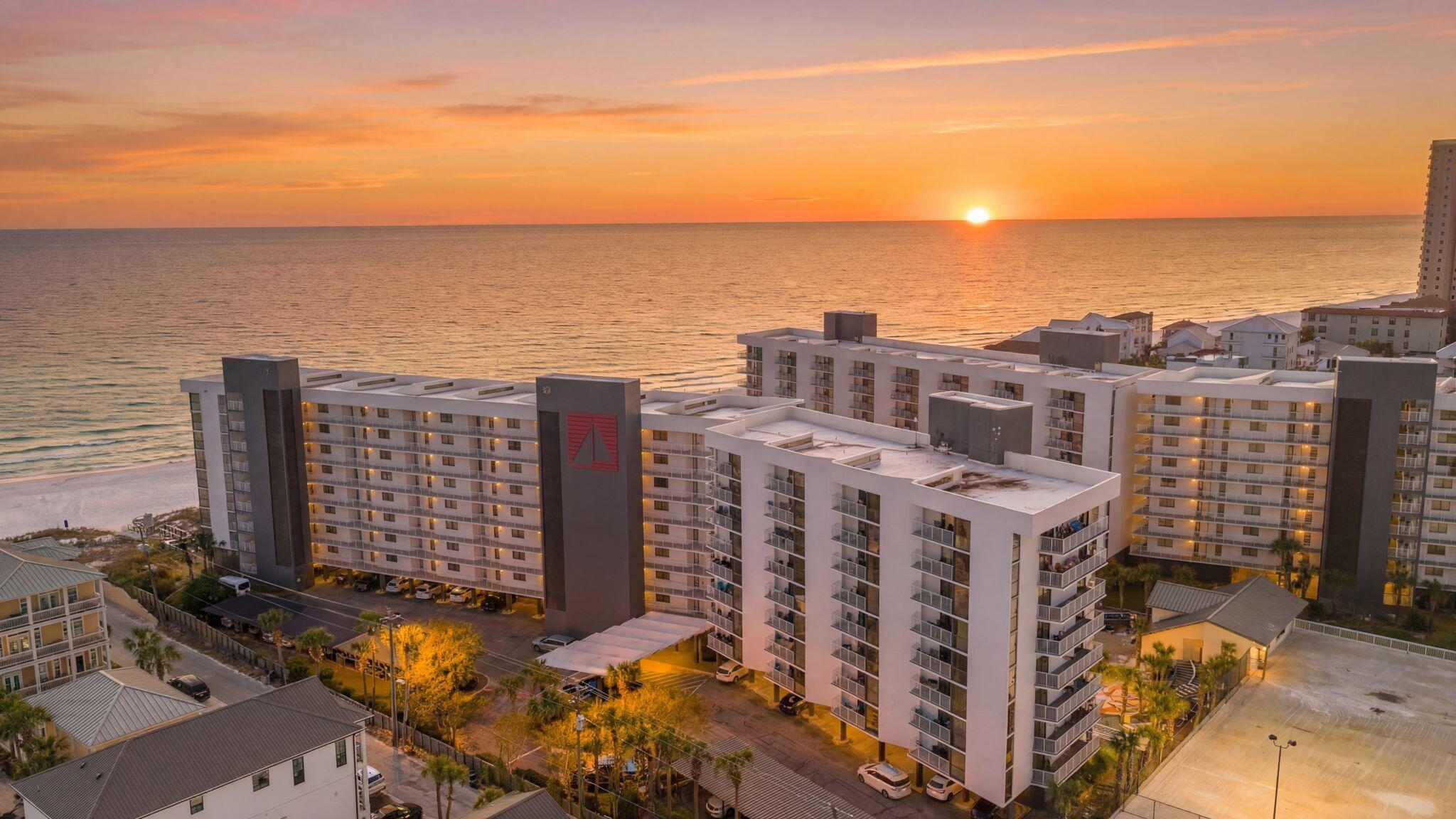 MAINSAIL CONDO PH 1 - Residential