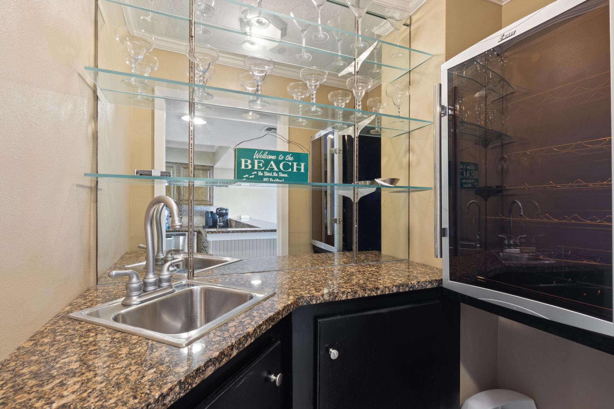 MAINSAIL CONDO PH 1 - Residential