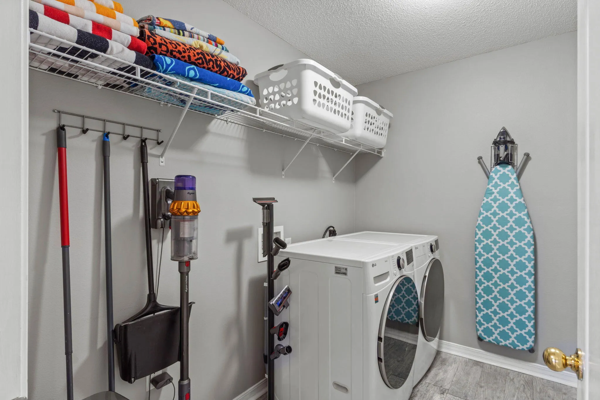 Miramar Beach, Florida 32550, United States, 3 Bedrooms Bedrooms, ,2 BathroomsBathrooms,Residential,Active,131394