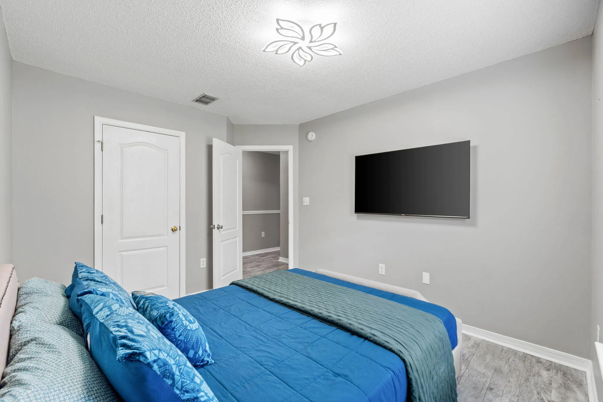 Miramar Beach, Florida 32550, United States, 3 Bedrooms Bedrooms, ,2 BathroomsBathrooms,Residential,Active,131394