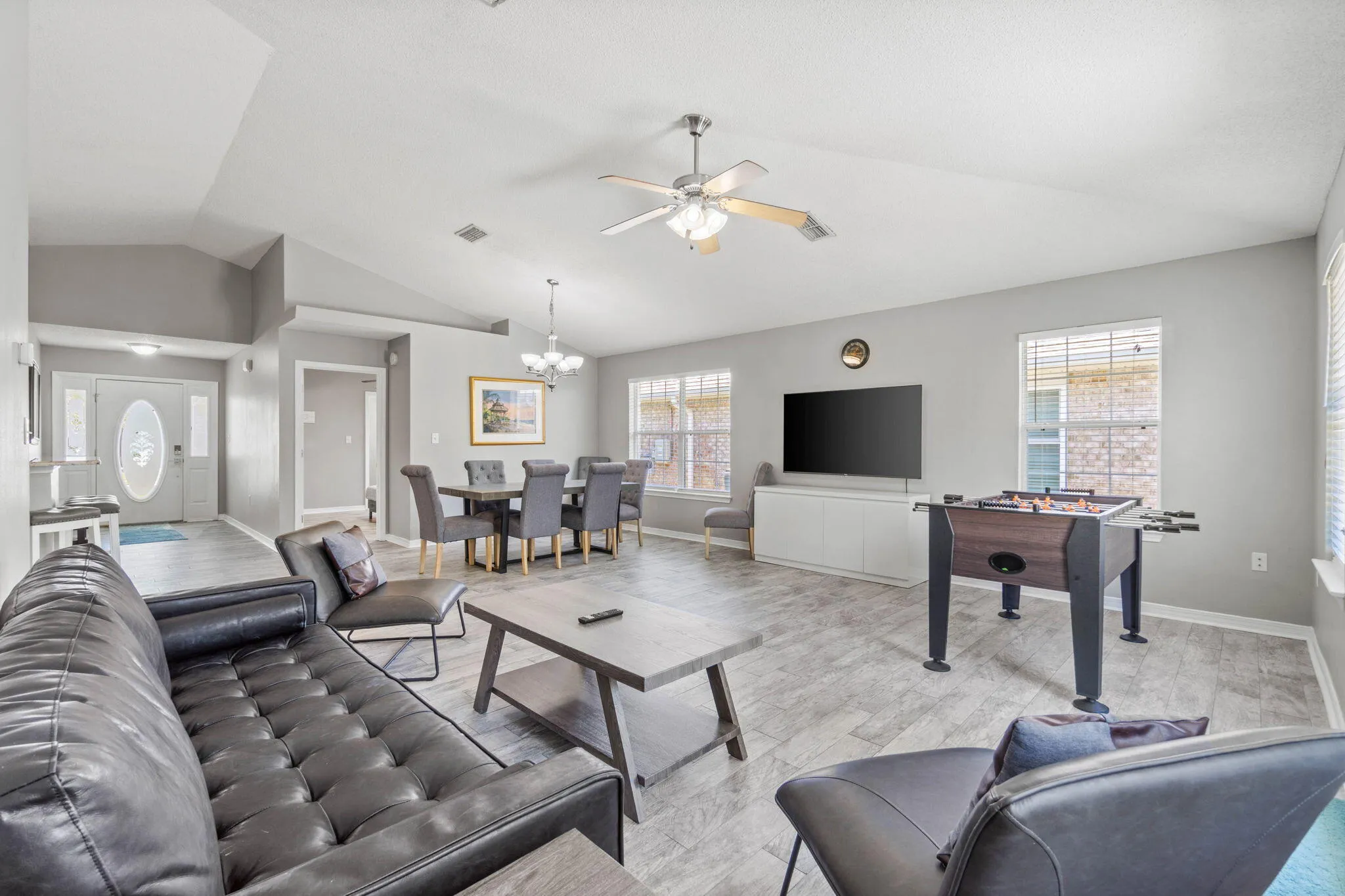 Miramar Beach, Florida 32550, United States, 3 Bedrooms Bedrooms, ,2 BathroomsBathrooms,Residential,Active,131394