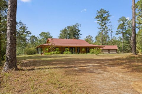 Photo of 3350 New Ebenezer Road, Laurel Hill, FL 32567 (MLS # 986900) Photo of 3350 New Ebenezer Road, Laurel Hill, FL 32567 (MLS # 986900)
