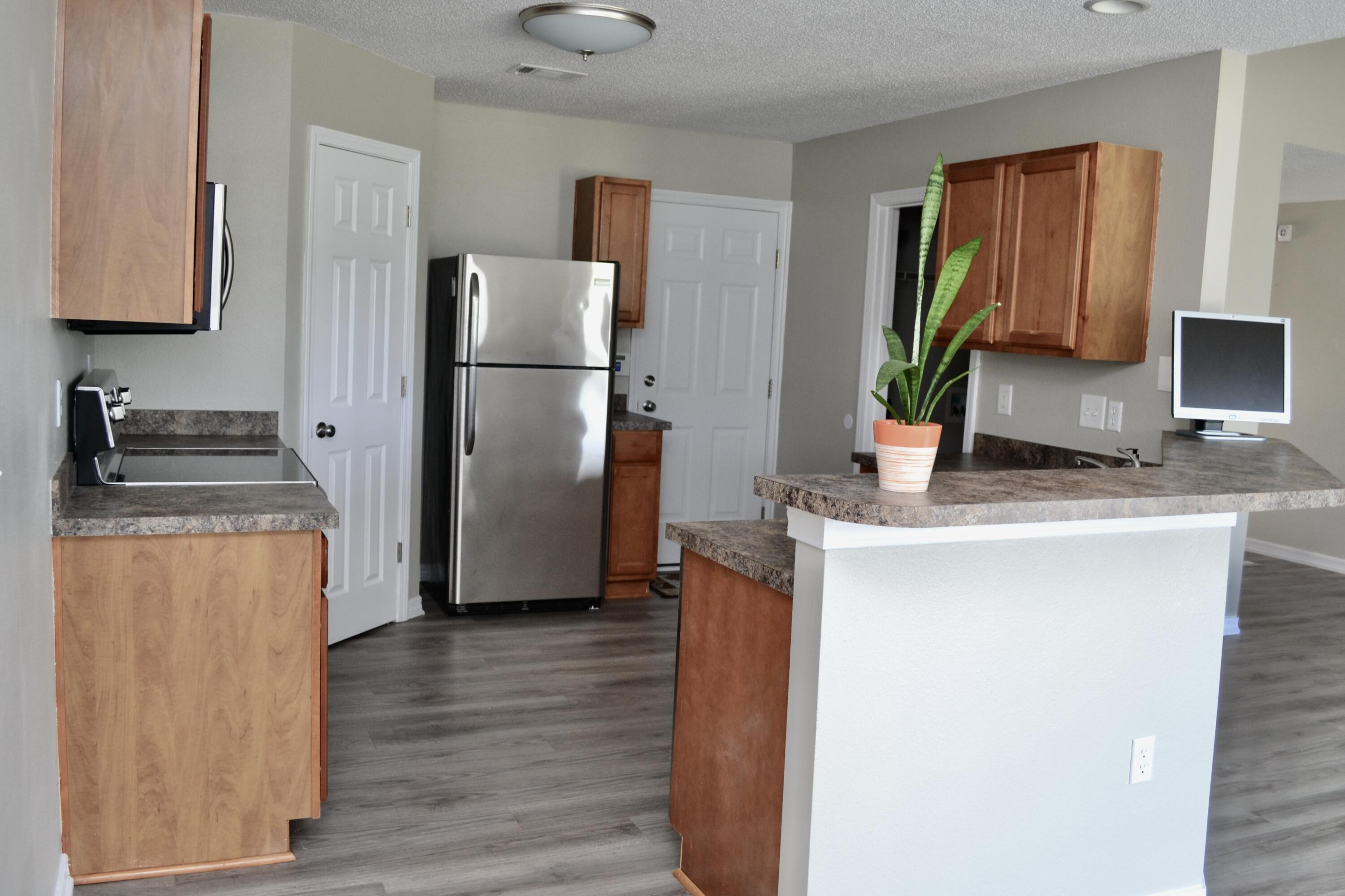 SKY RIDGE ESTATES 1ST ADD - Residential