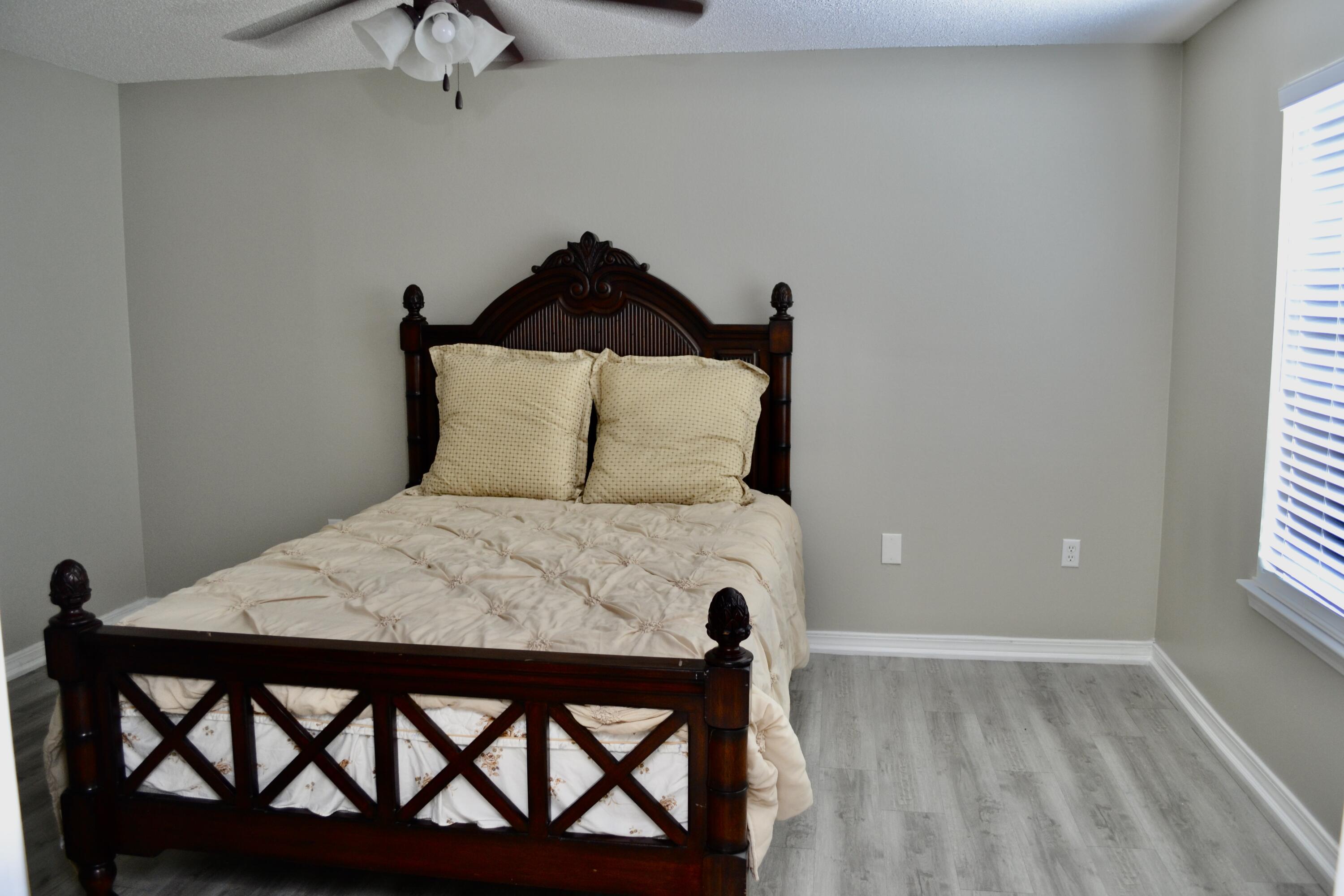 SKY RIDGE ESTATES 1ST ADD - Residential