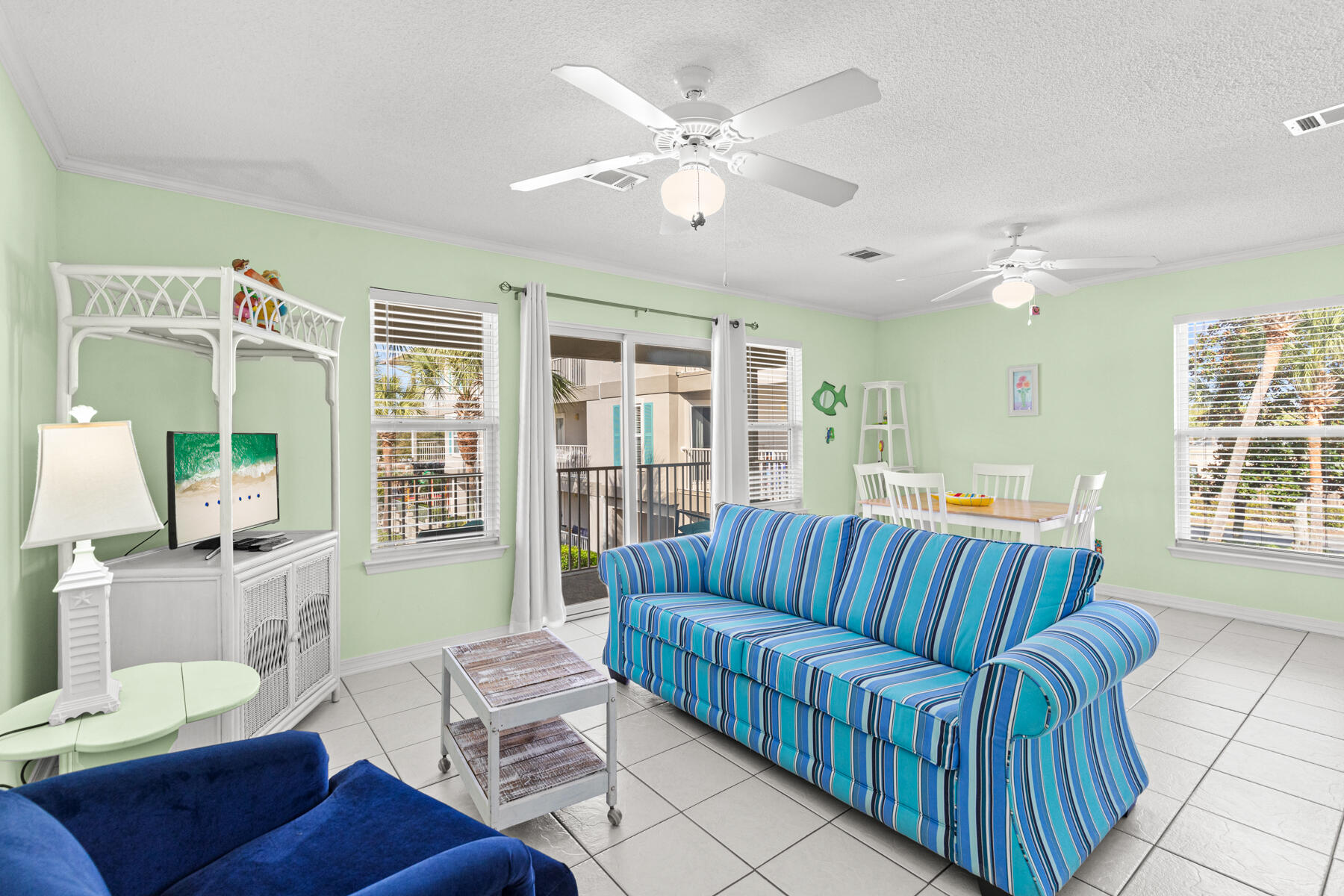 ROLLIN TIDE VILLAS - Residential