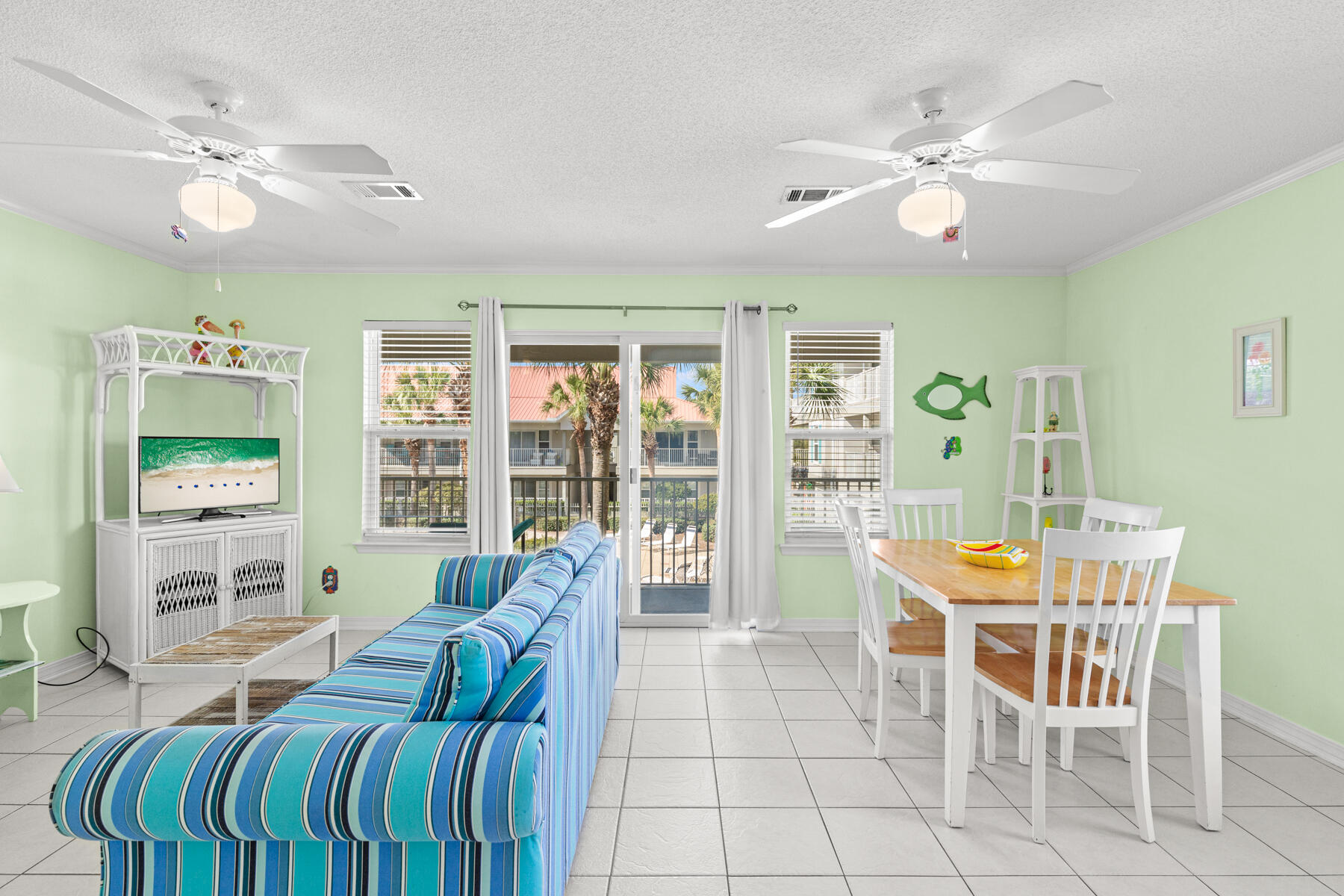 ROLLIN TIDE VILLAS - Residential