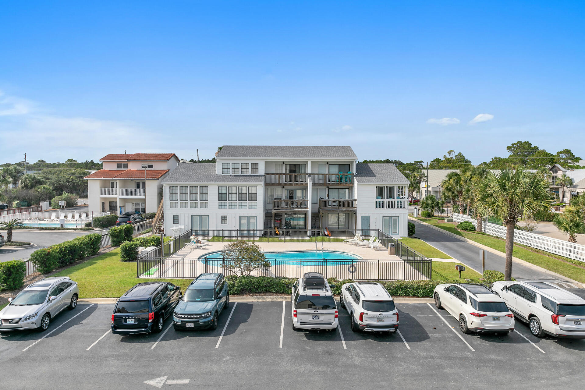 BEACHSIDE CONDO AT SEAGROVE - Residential