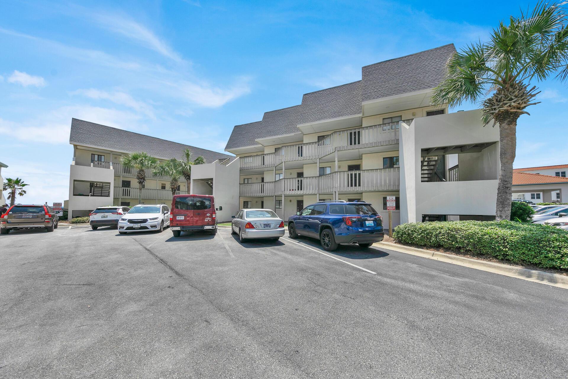 BEACHSIDE CONDO AT SEAGROVE - Residential