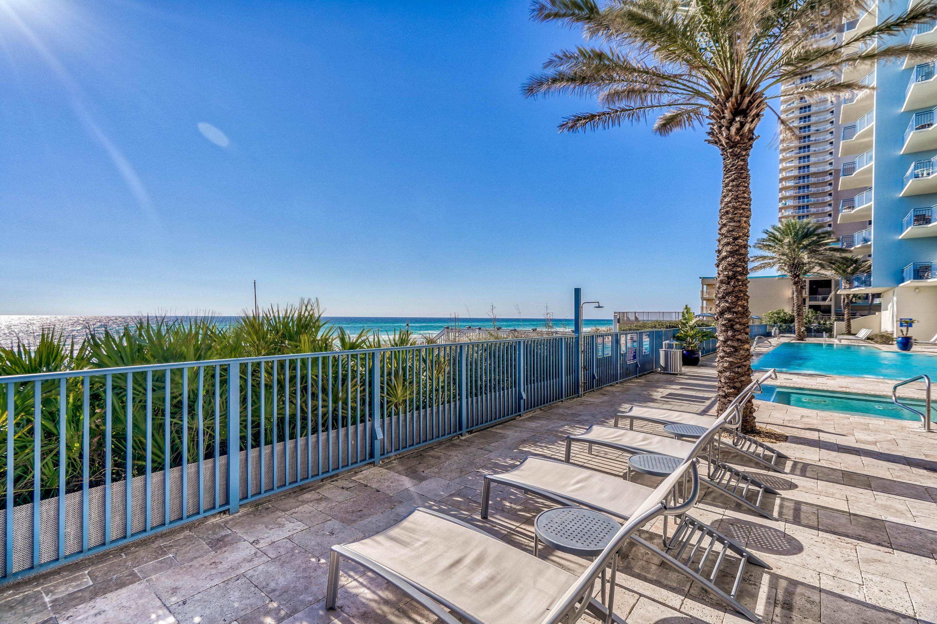 Sterling Breeze - Residential