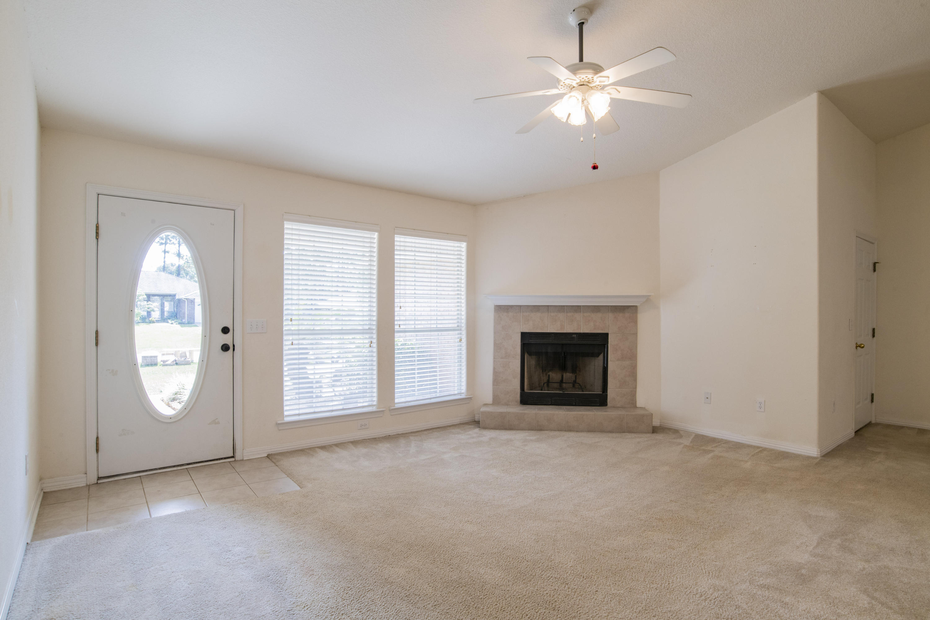 HOLLEY BY THE SEA - Residential