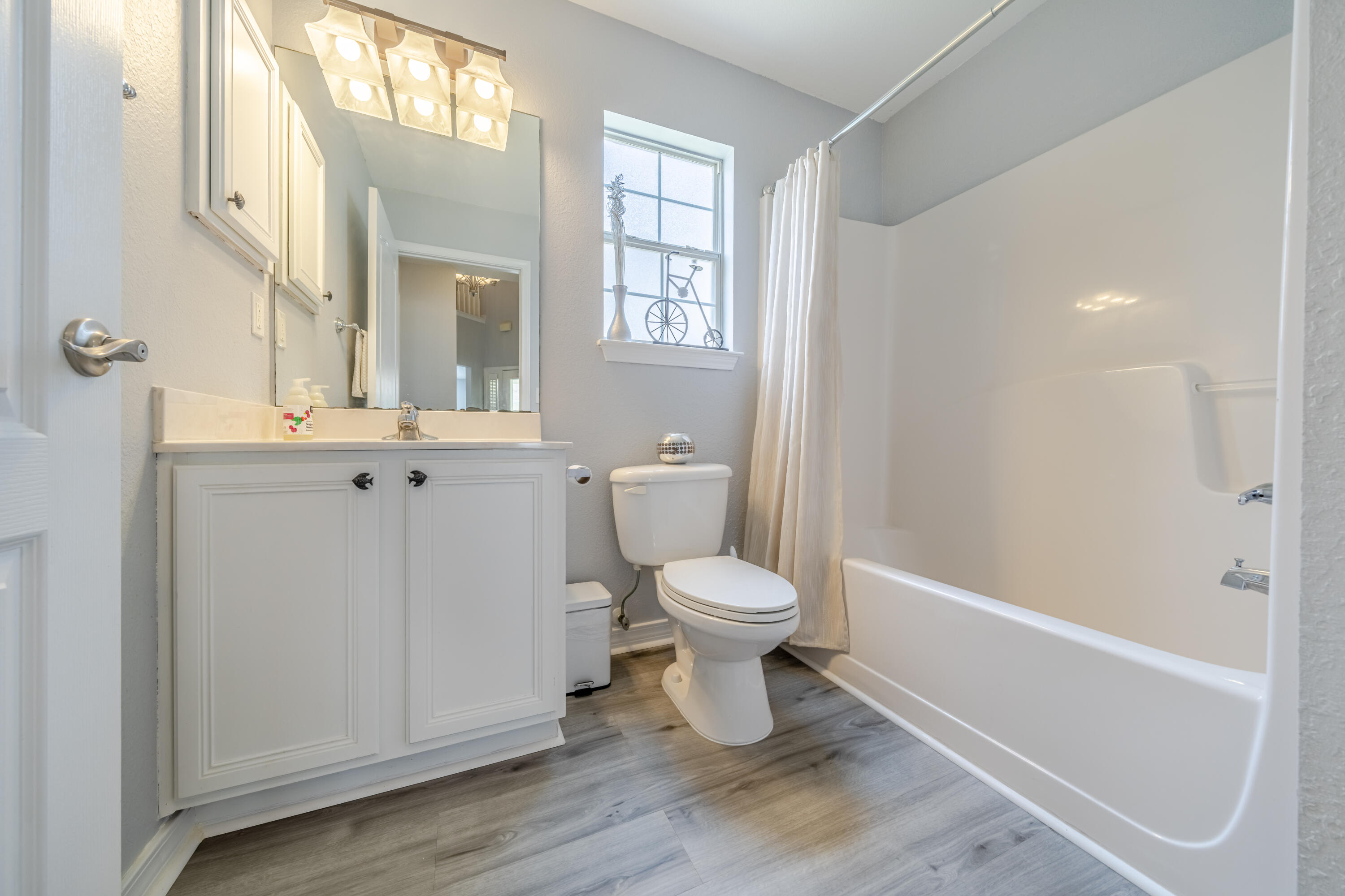 DRIFTWOOD ESTATES - Residential