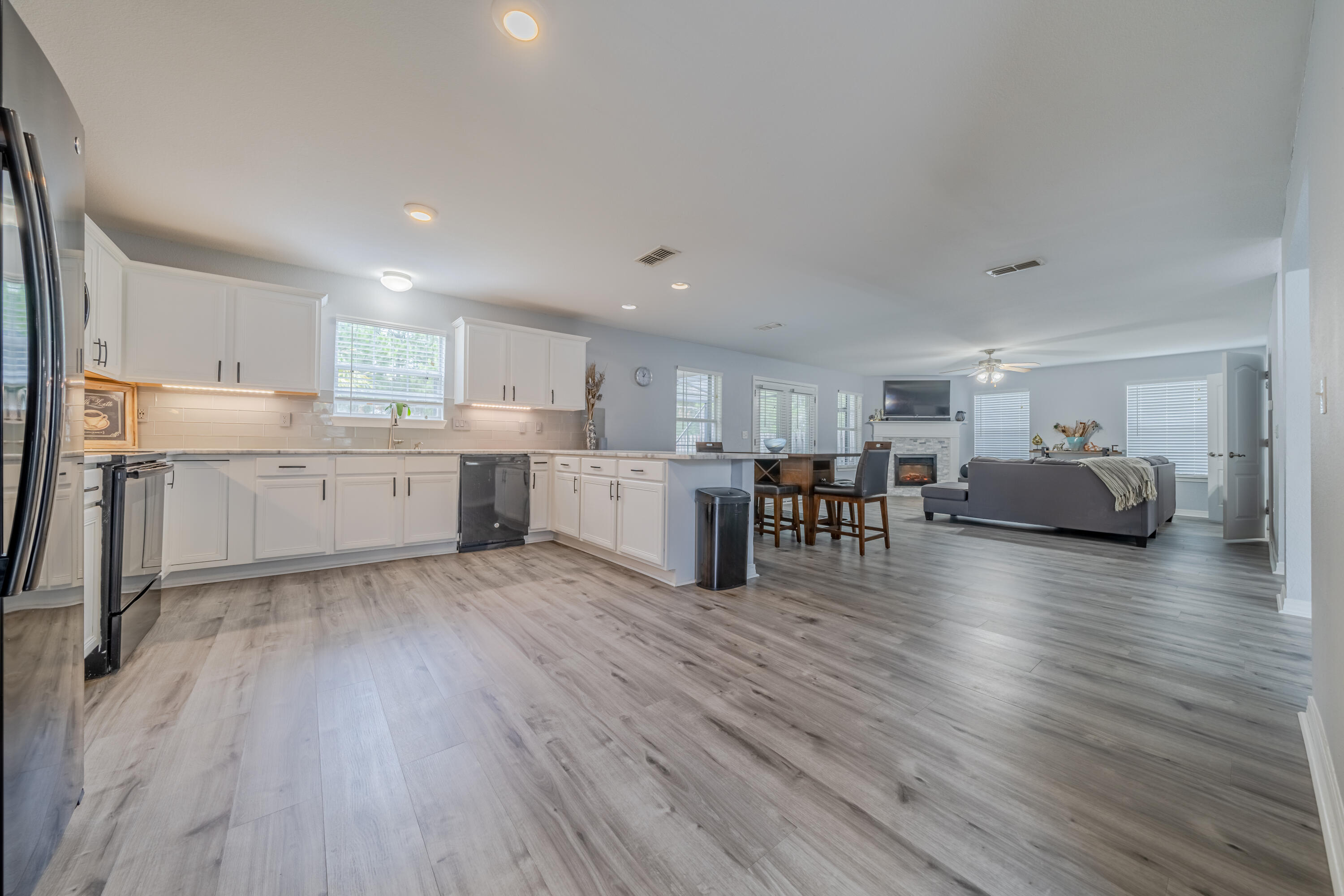 DRIFTWOOD ESTATES - Residential