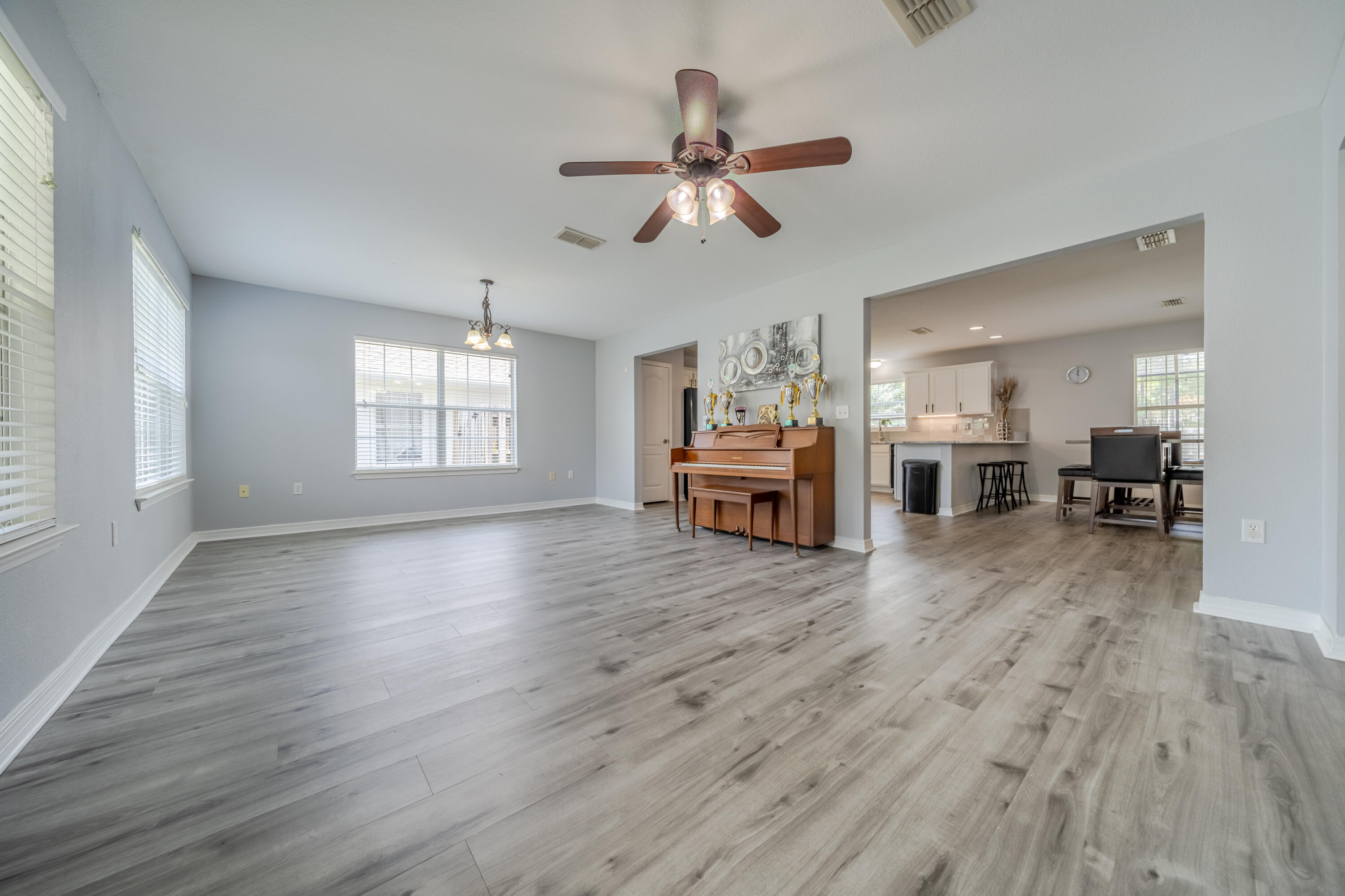 DRIFTWOOD ESTATES - Residential