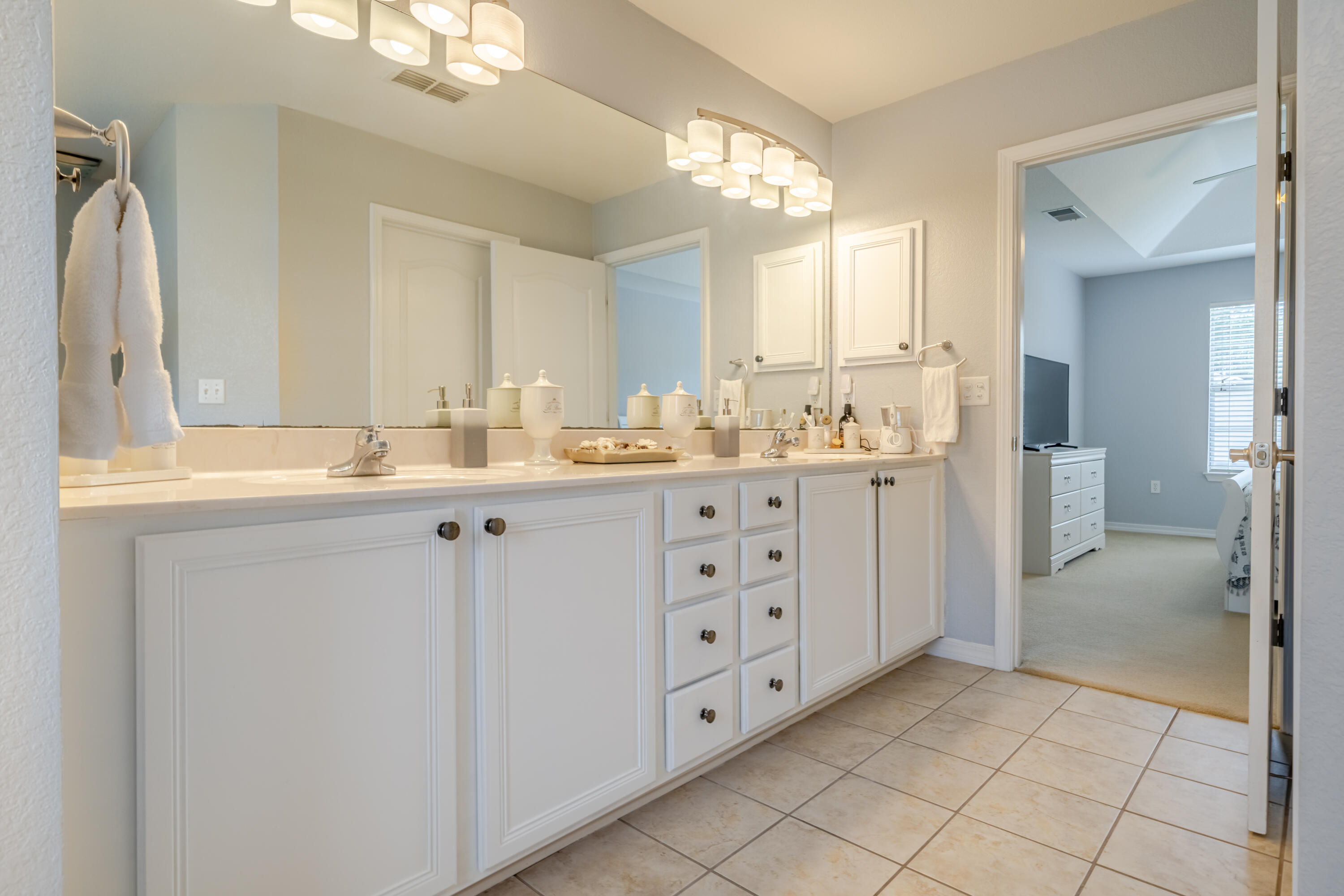 DRIFTWOOD ESTATES - Residential