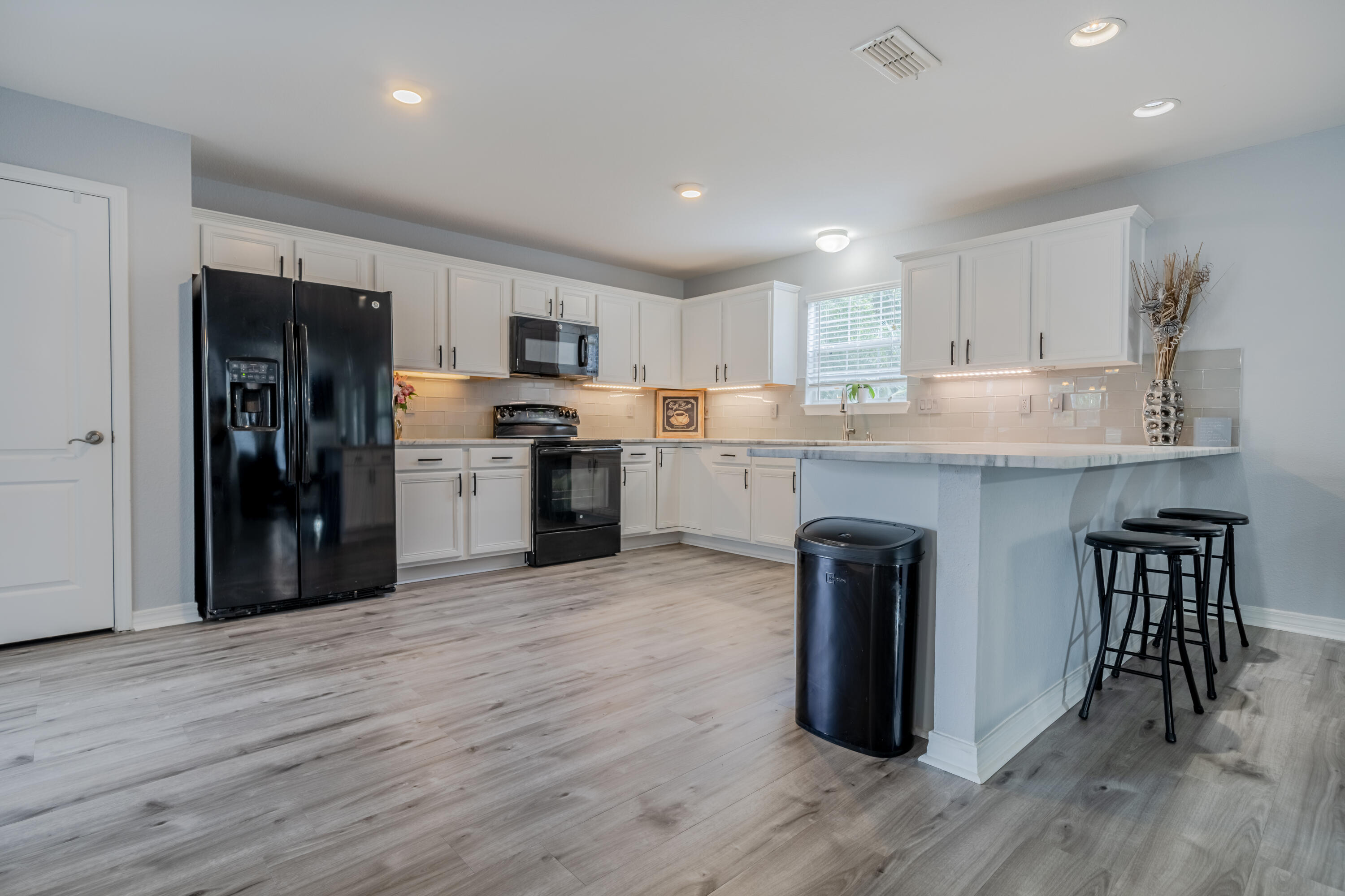 DRIFTWOOD ESTATES - Residential