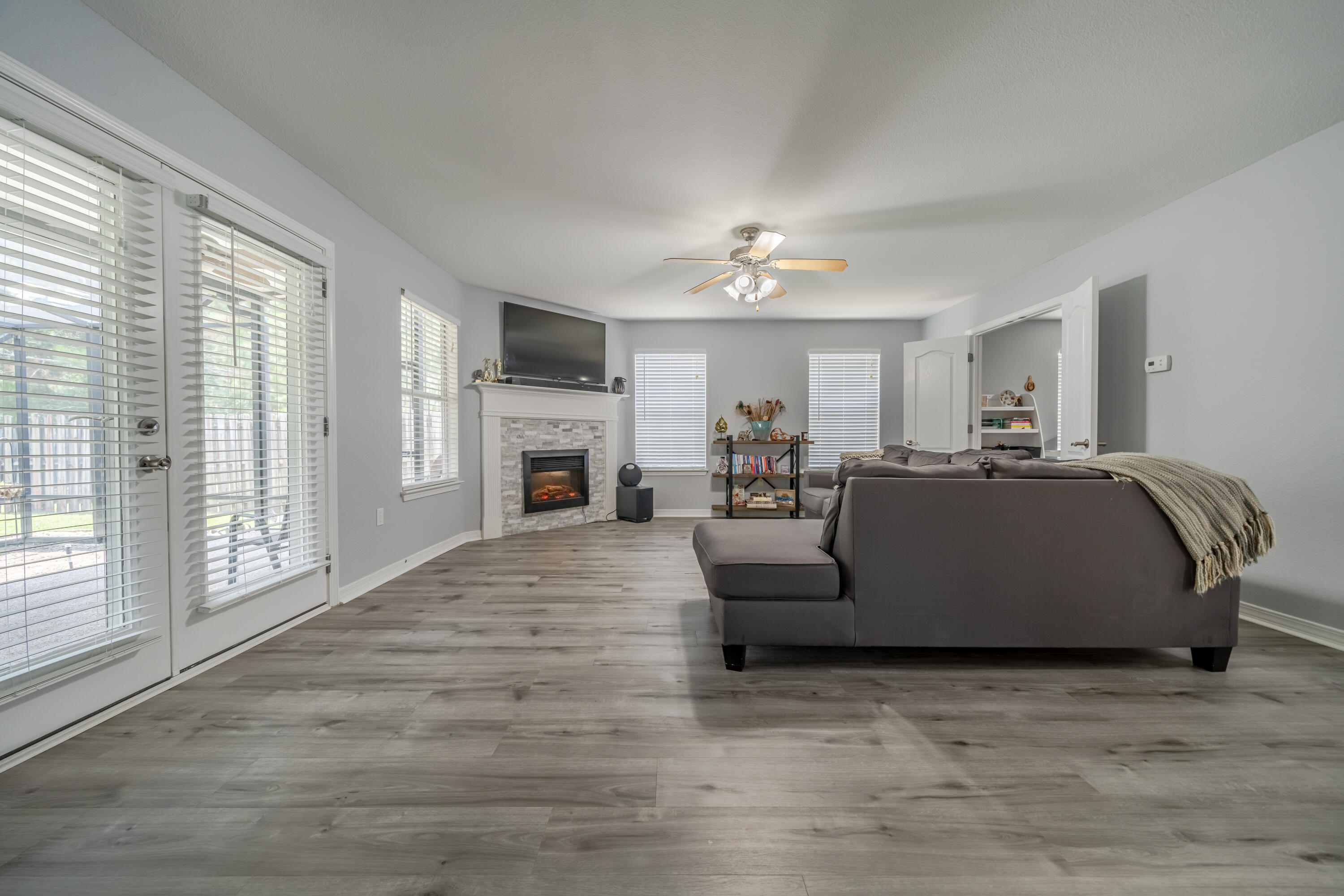 DRIFTWOOD ESTATES - Residential