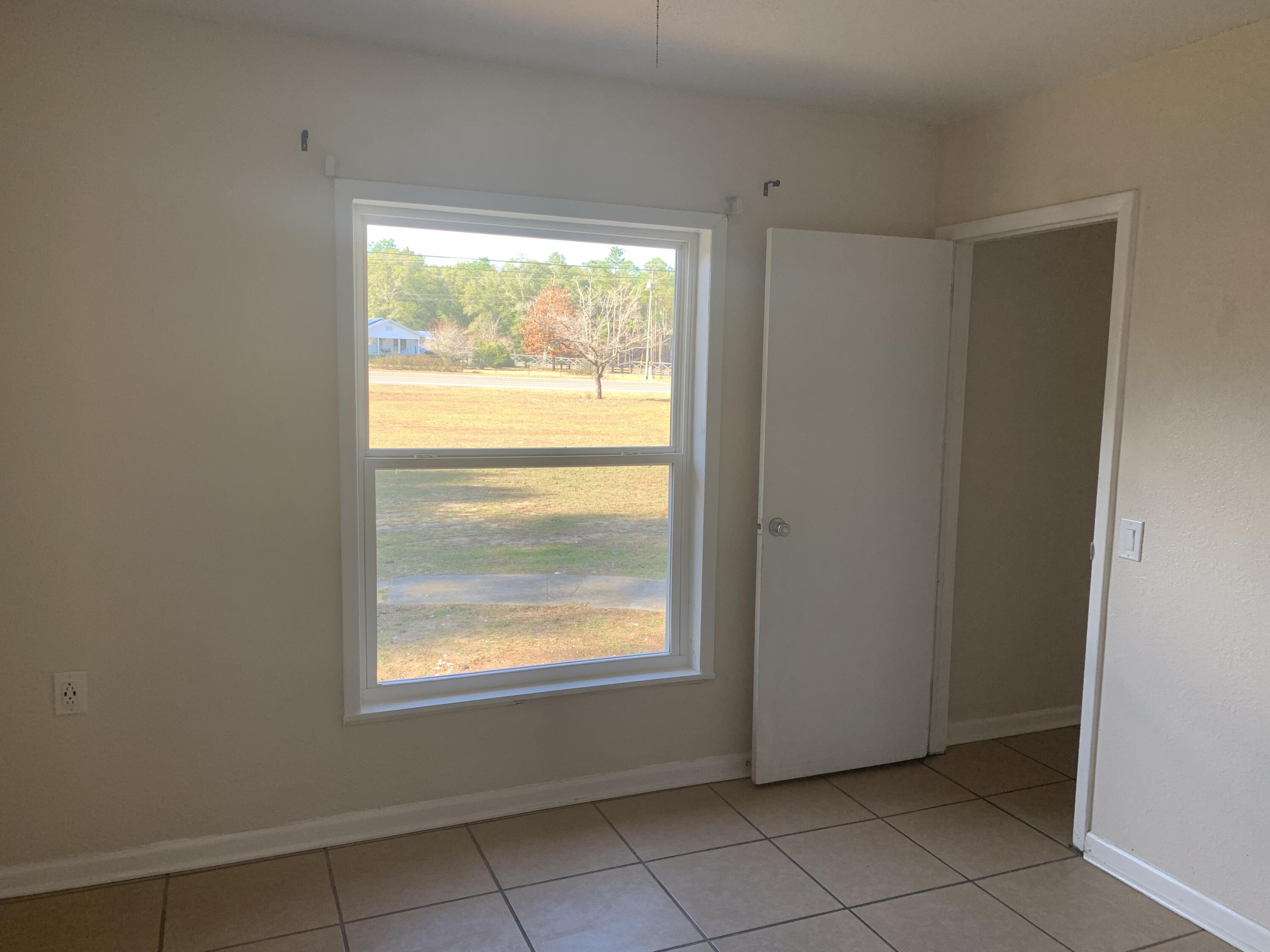 METES & BOUNDS - Residential Lease