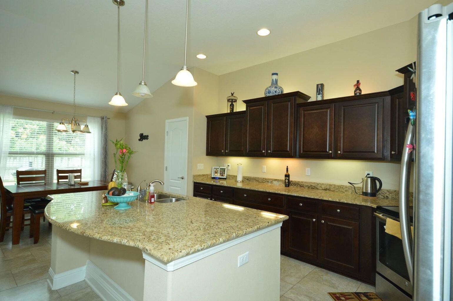 THE MEADOWS - Residential