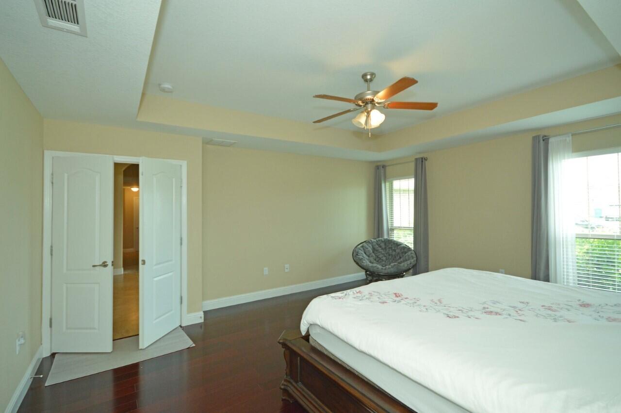 THE MEADOWS - Residential